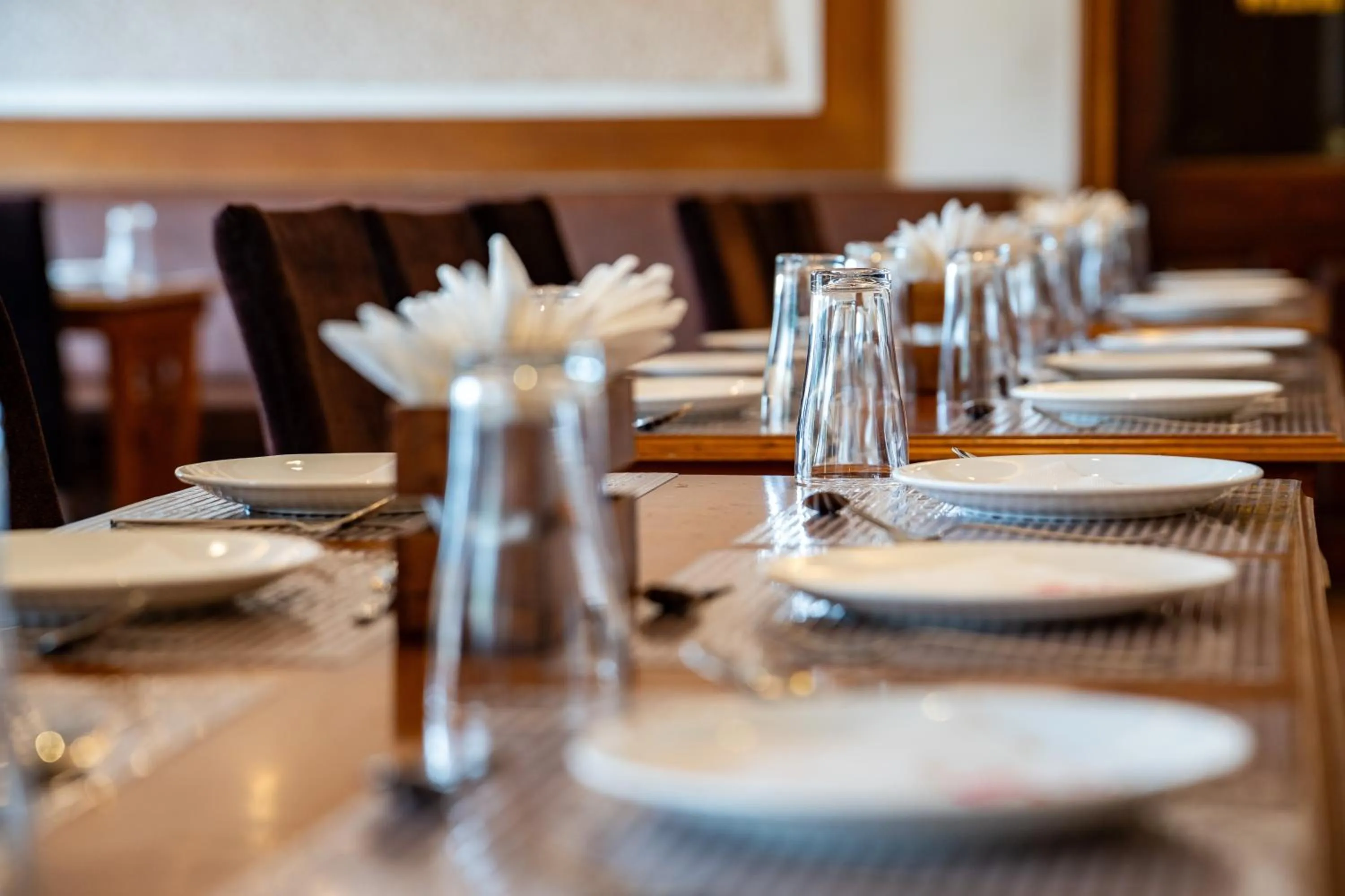 Restaurant/places to eat in Seasons Thekkady