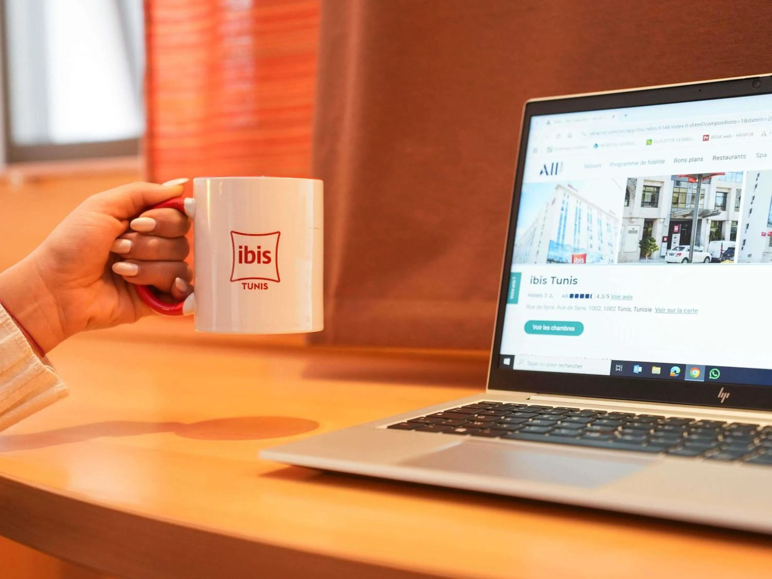 Bedroom in Ibis Tunis