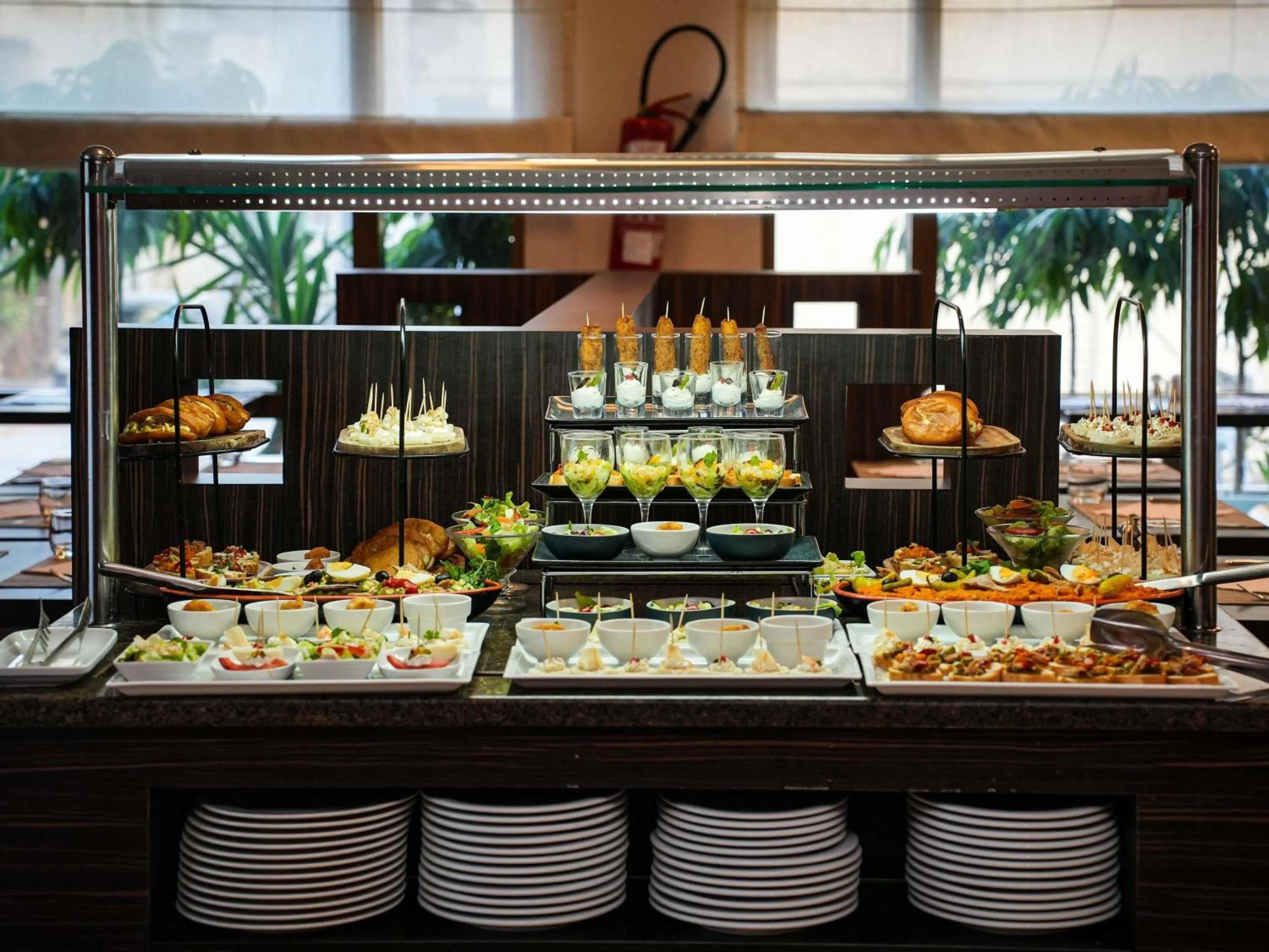 Restaurant/places to eat in Ibis Tunis