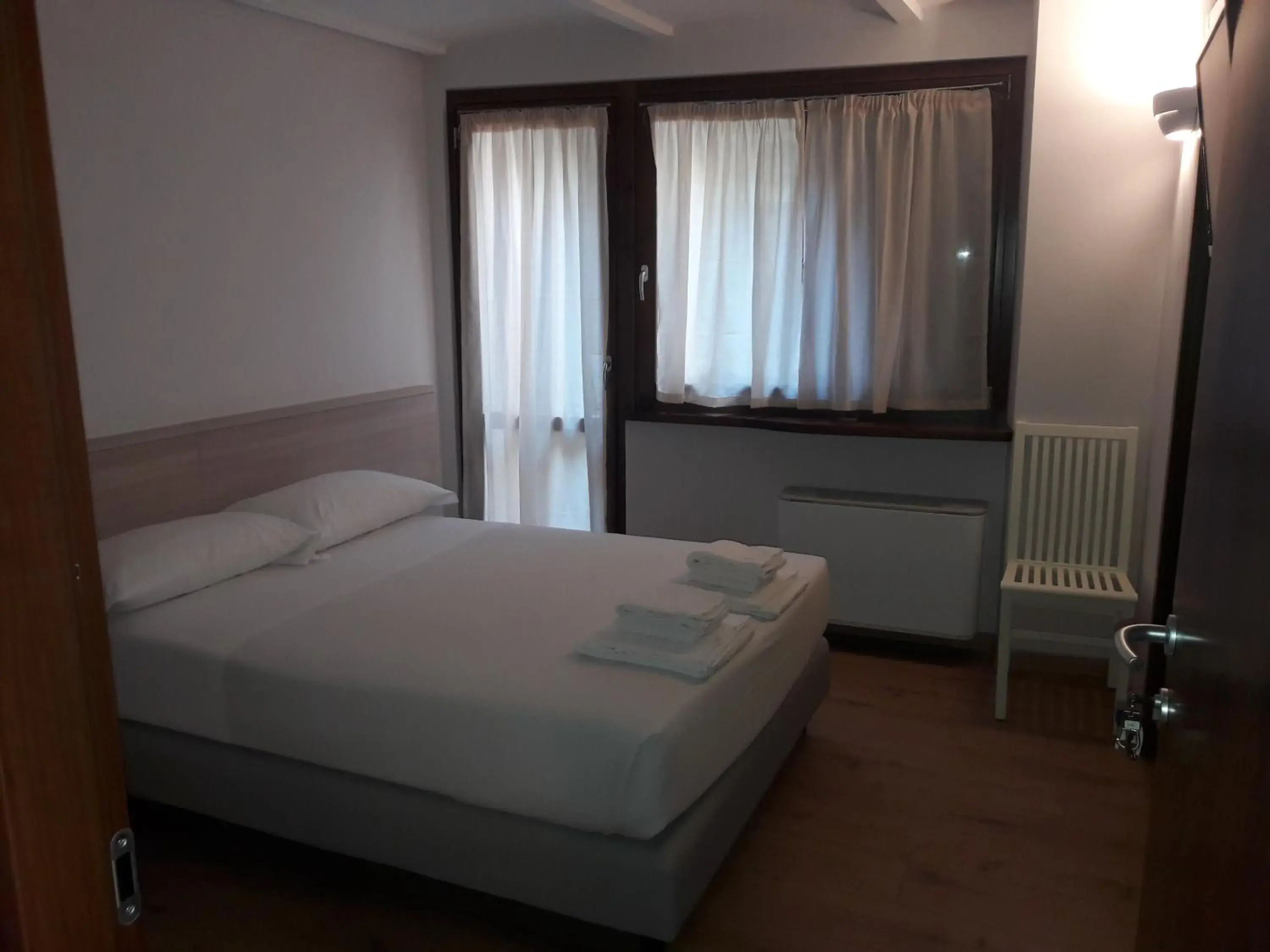 Economy Double Room in Albergo Diffuso Belvedere Economy Double Room in Albergo Diffuso Belvedere