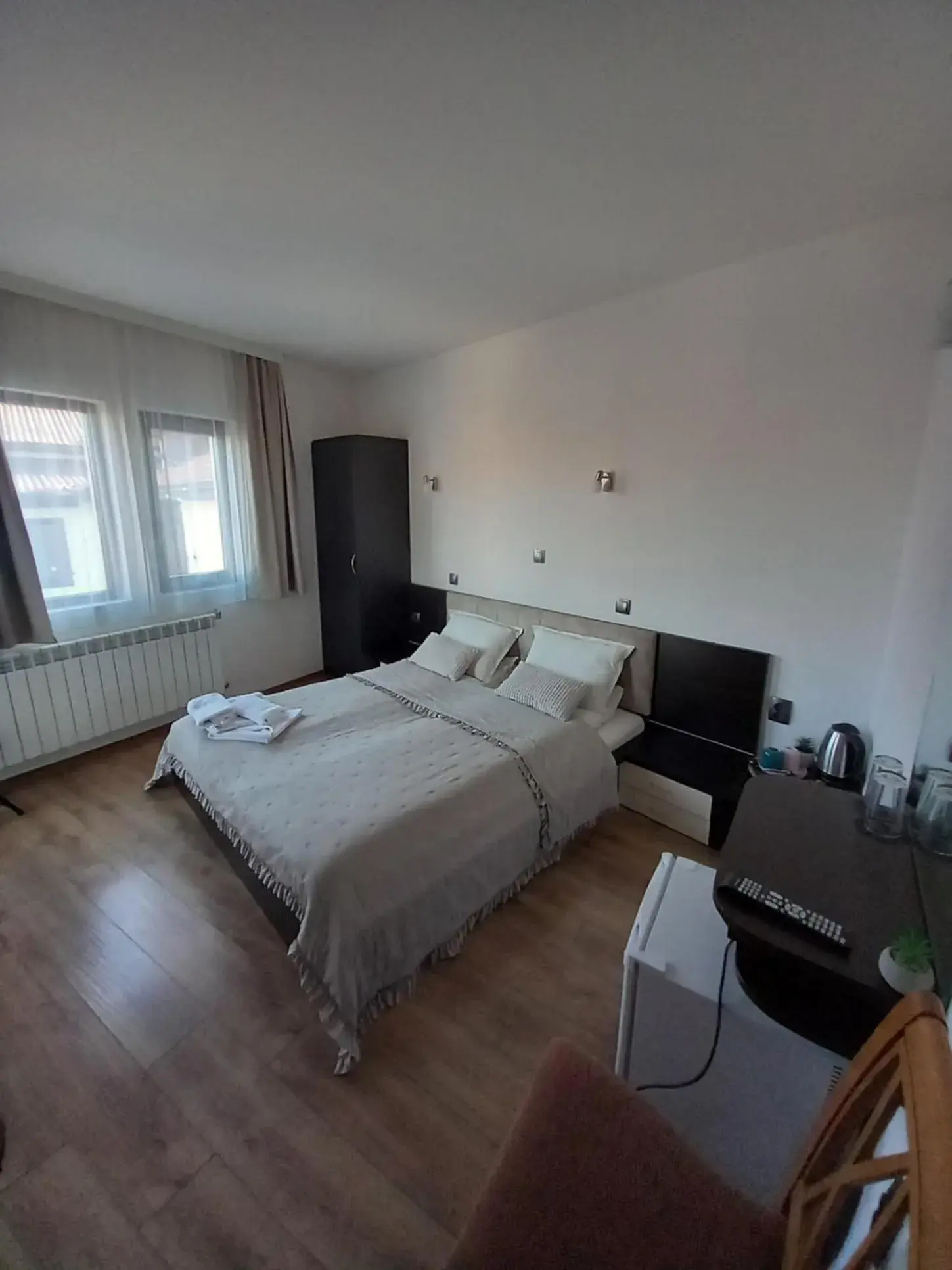 Double or Twin Room in Guest house Skabrin Double or Twin Room in Guest house Skabrin