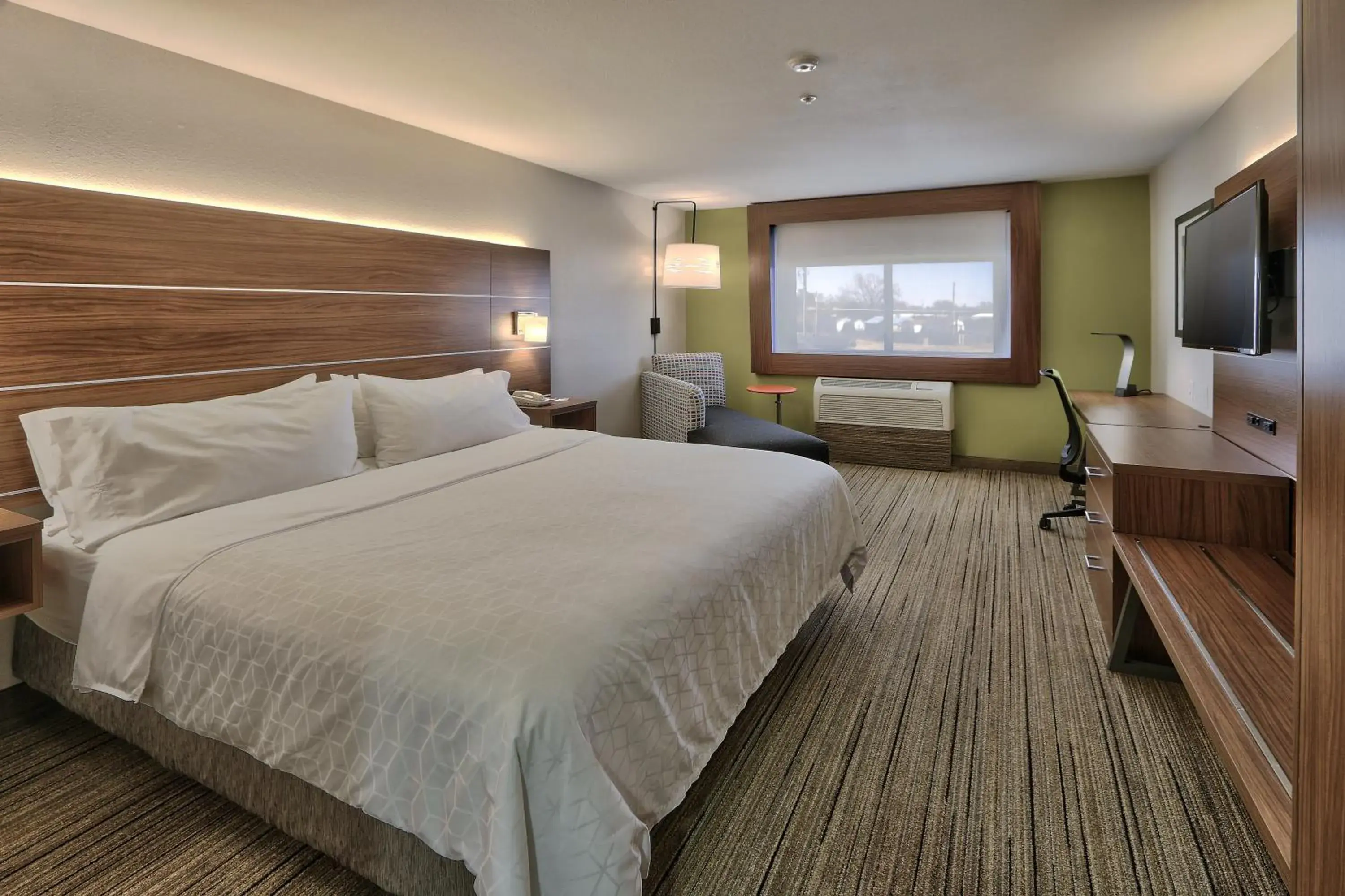 Photo of the whole room, Bed in Holiday Inn Express & Suites Portales by IHG Photo of the whole room, Bed in Holiday Inn Express & Suites Portales by IHG