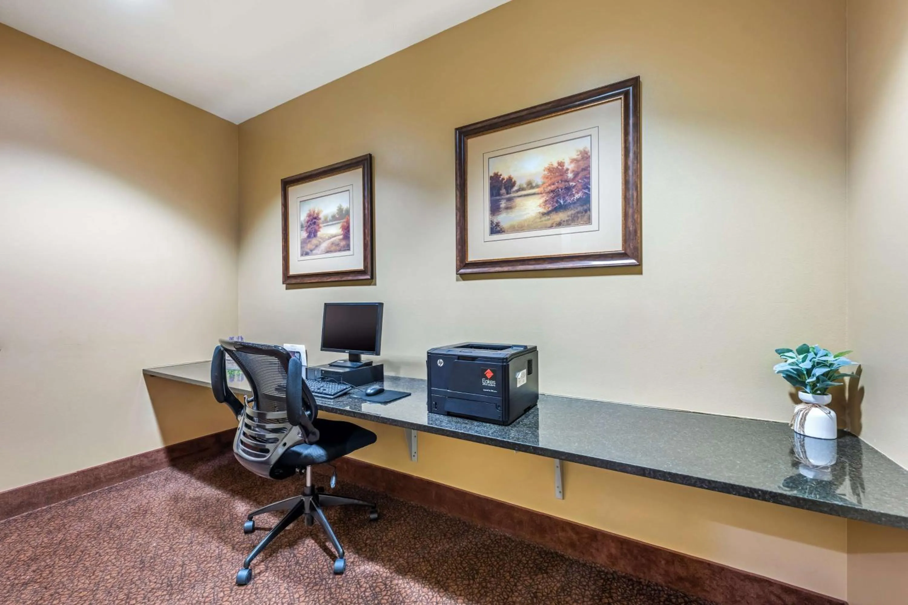 Business facilities in Best Western Plus Grand Island Inn and Suites
