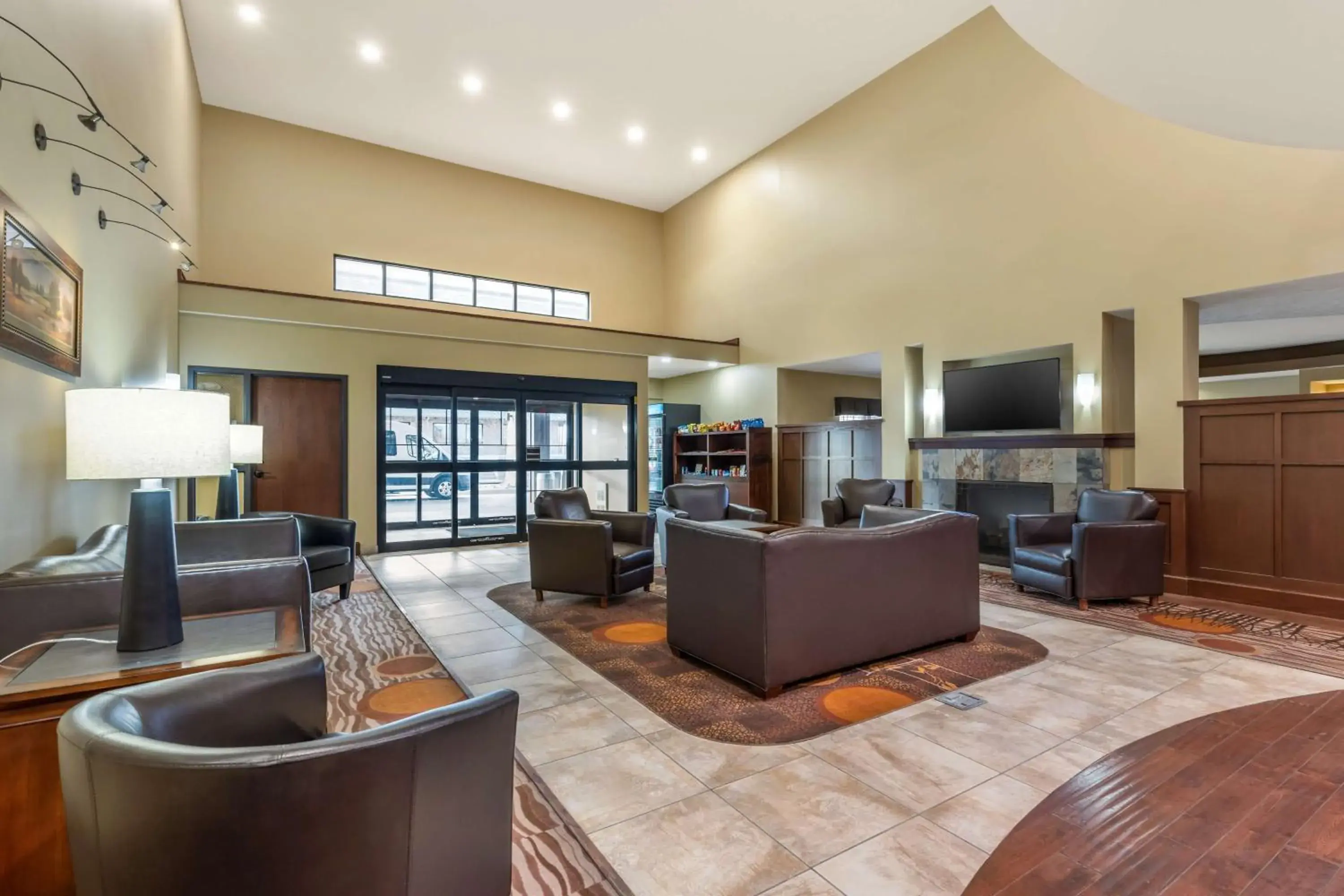 Lobby or reception in Best Western Plus Grand Island Inn and Suites Lobby or reception in Best Western Plus Grand Island Inn and Suites