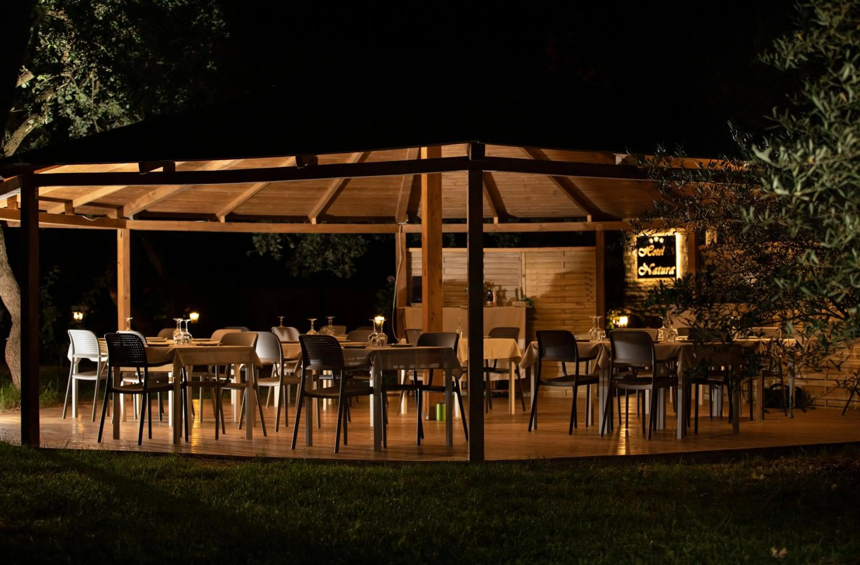 Patio in Hotel Natura Vilanija