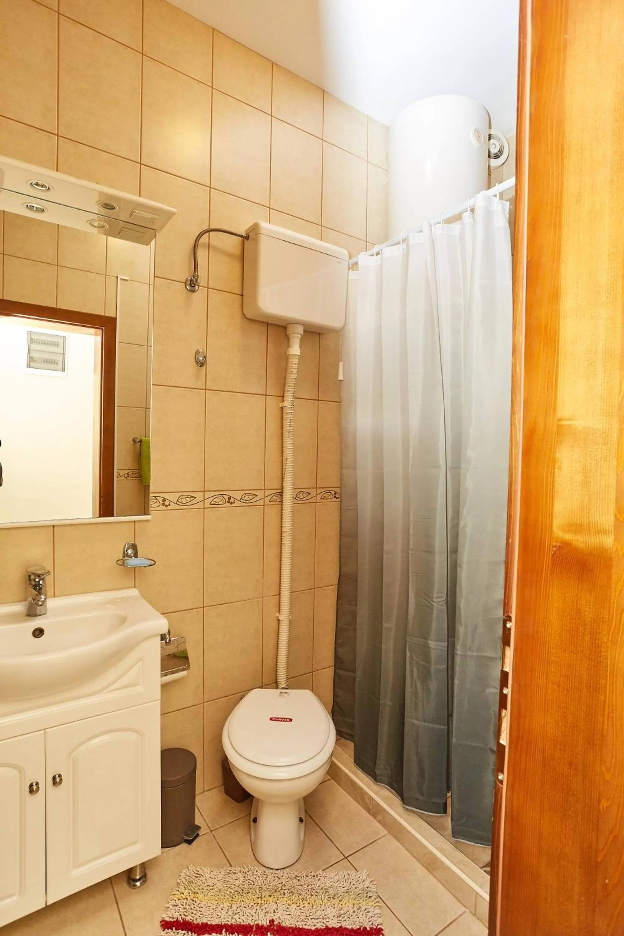 Shower in ŽUPAN apartmani