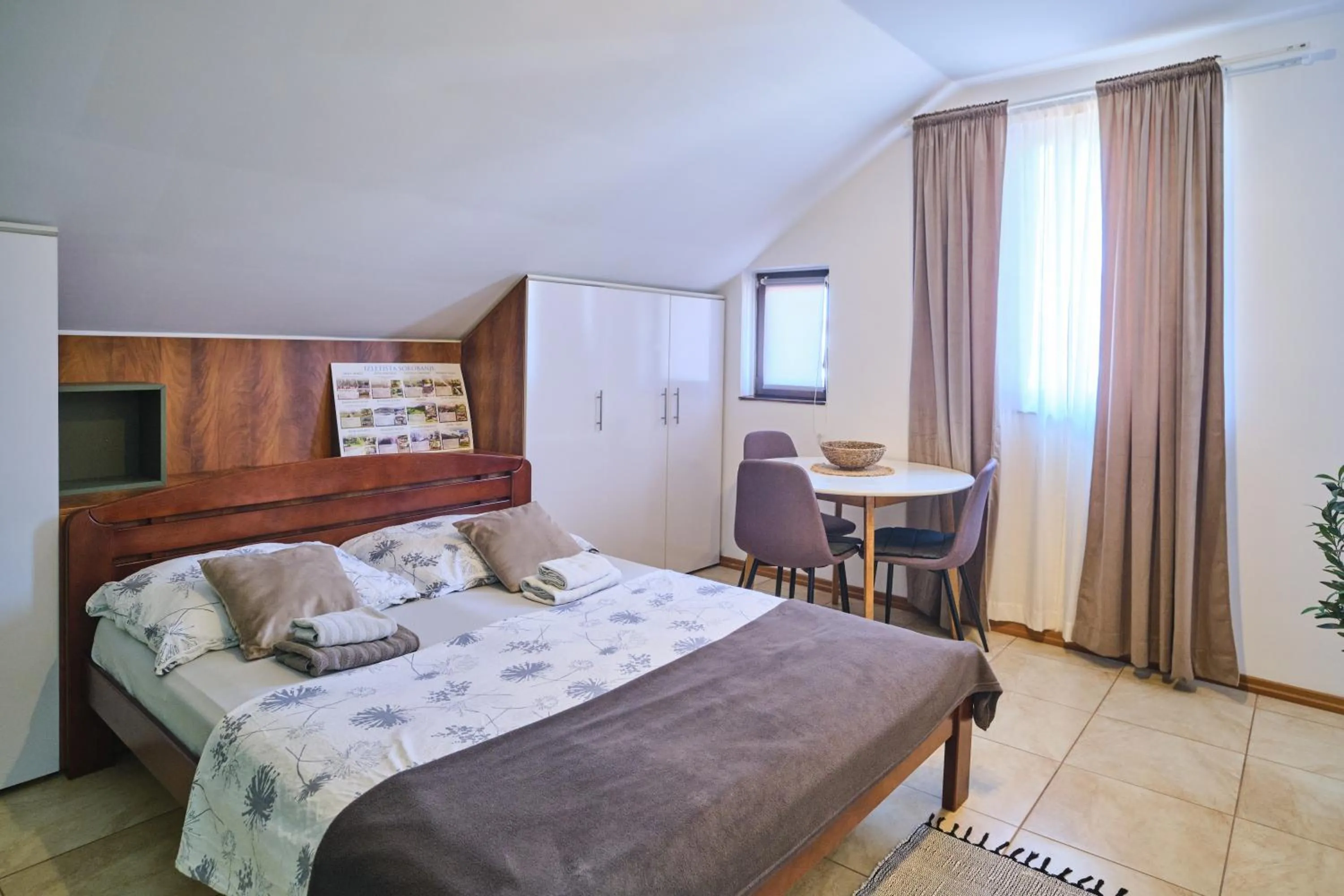 Bed in ŽUPAN apartmani