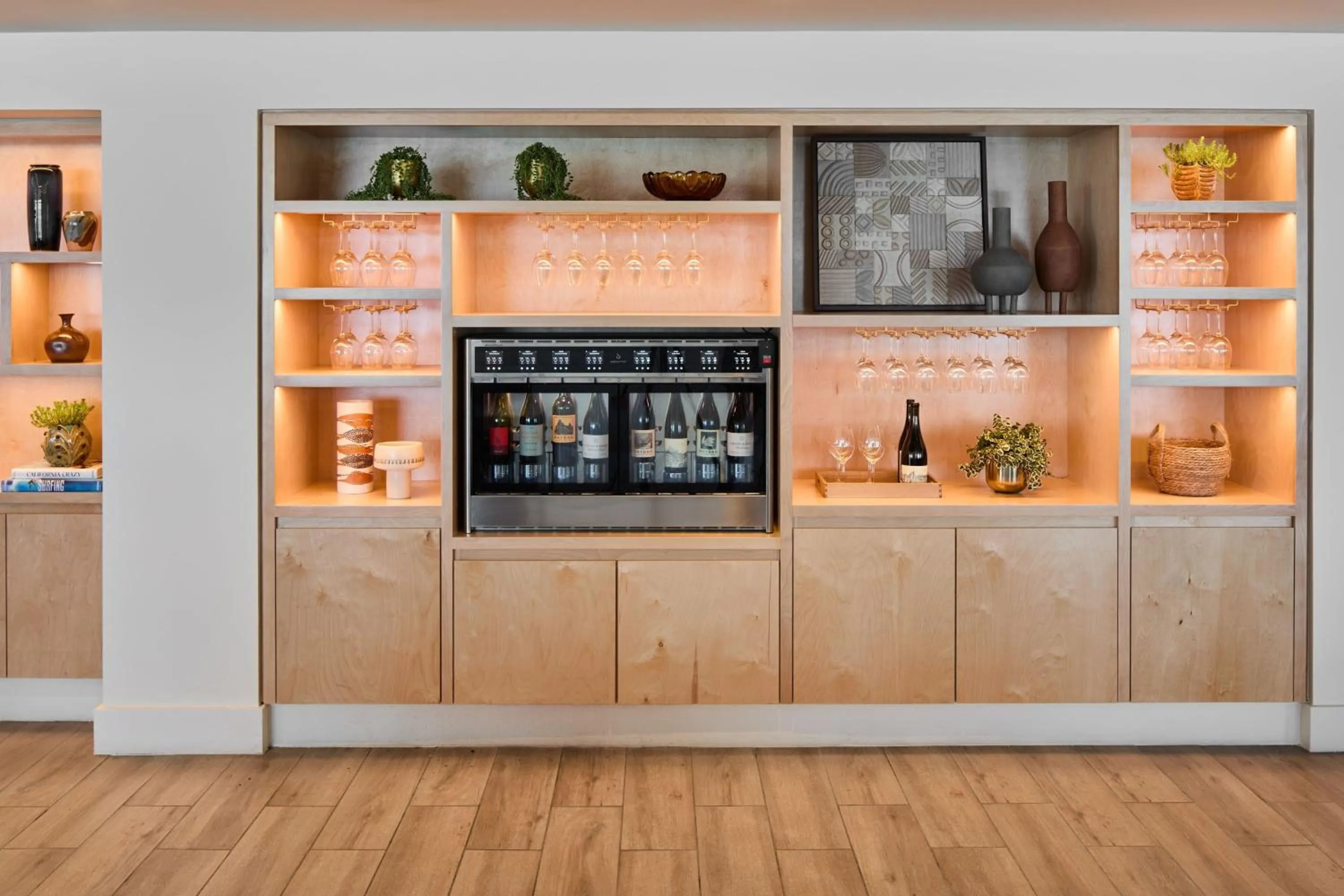 Lobby or reception in Monterey Beach Hotel, a Tribute Portfolio Hotel