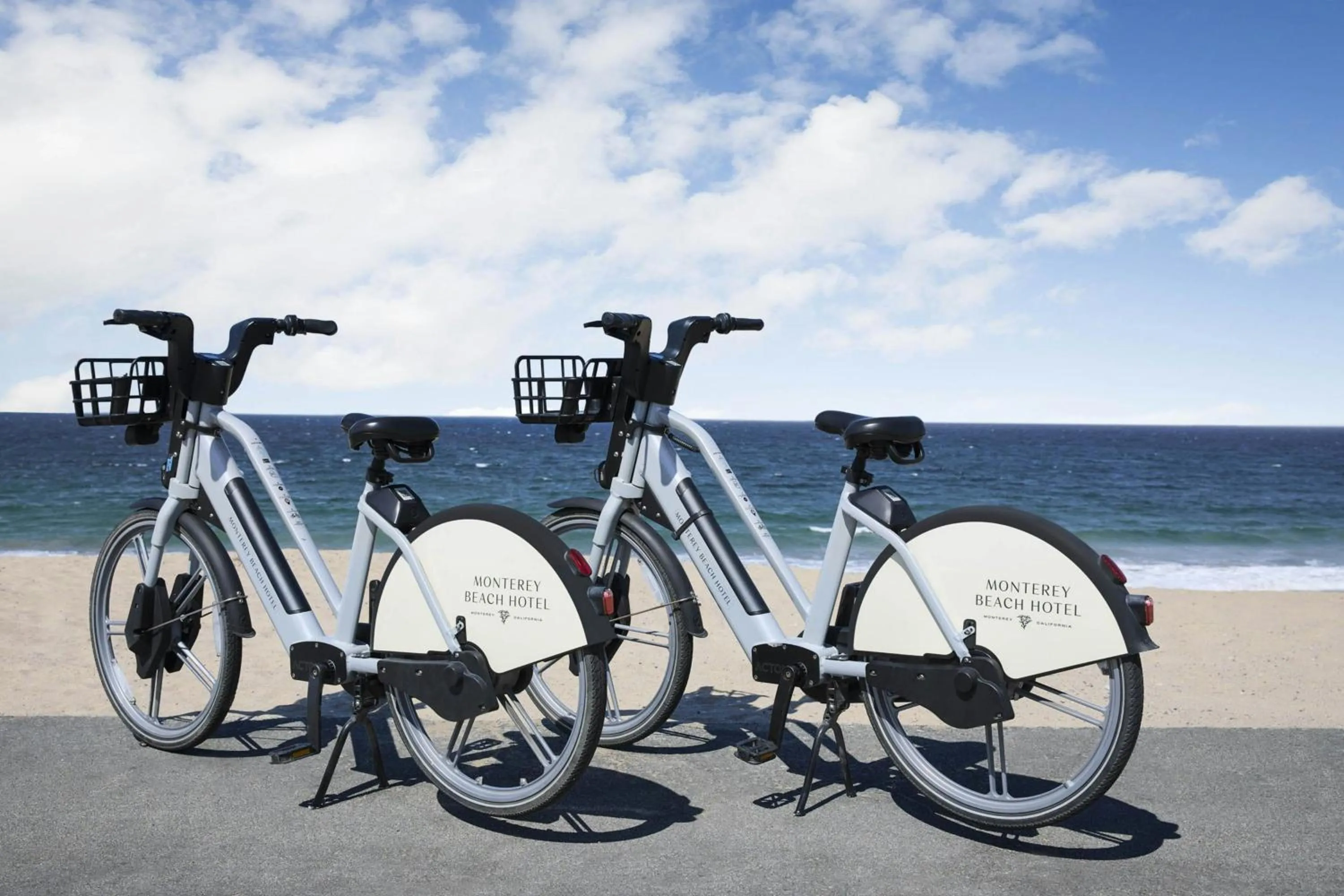 Beach in Monterey Beach Hotel, a Tribute Portfolio Hotel