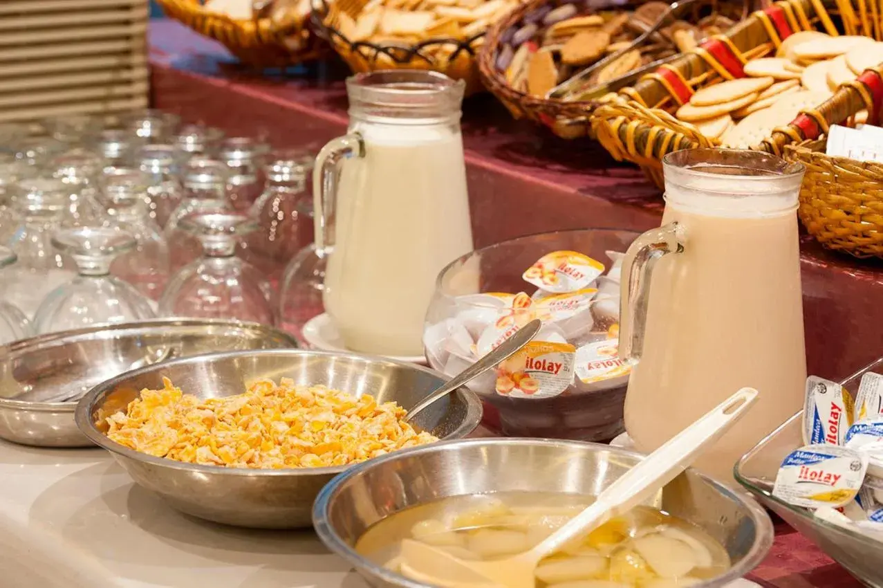 Breakfast in Gran Hotel San Luis Breakfast in Gran Hotel San Luis