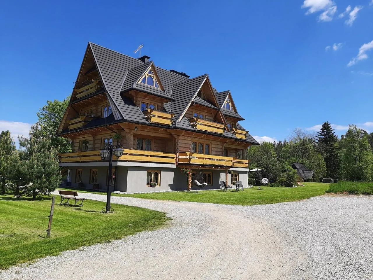 Property building in Willa Płazówka Białczańska