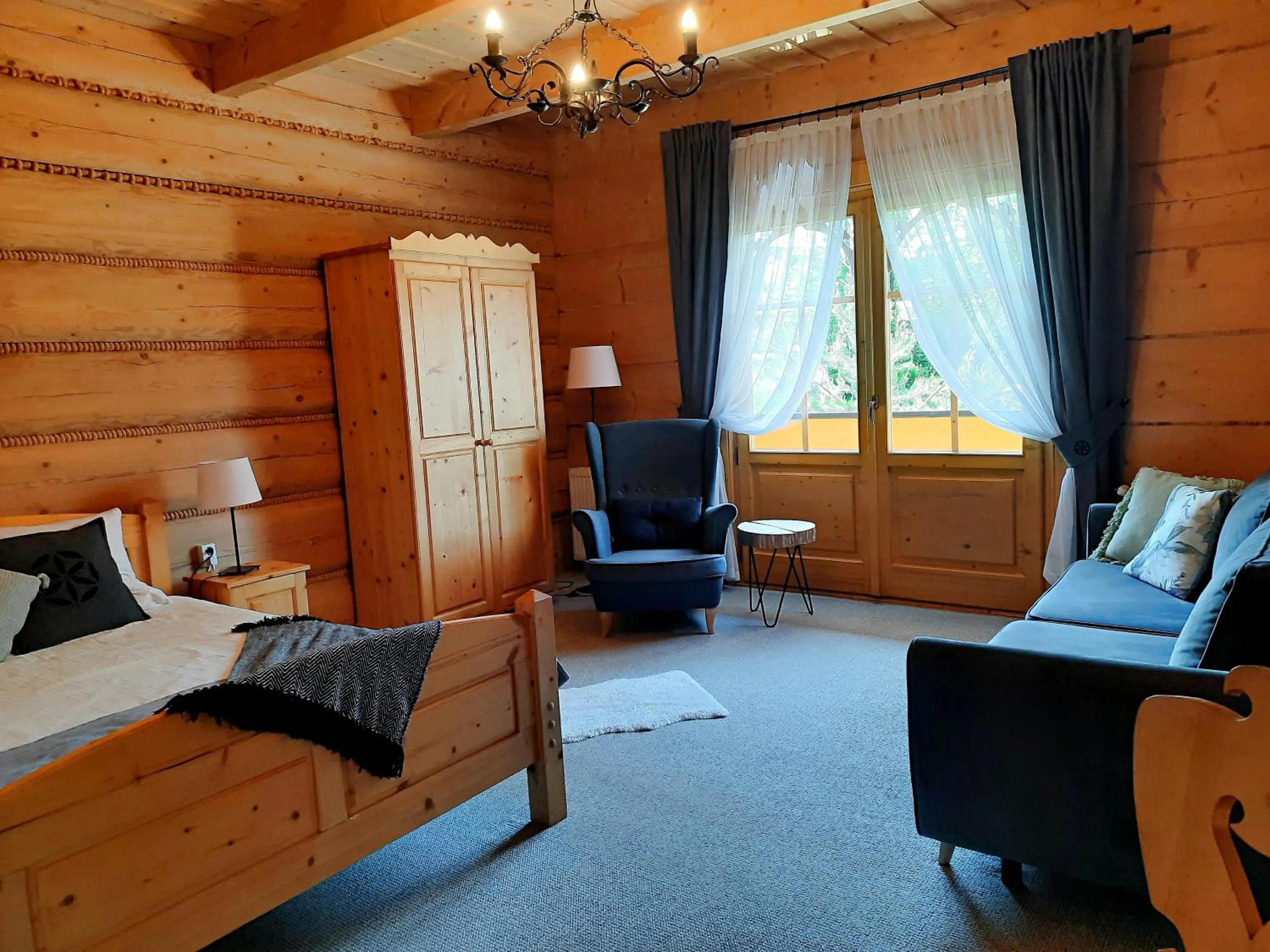 Photo of the whole room in Willa Płazówka Białczańska