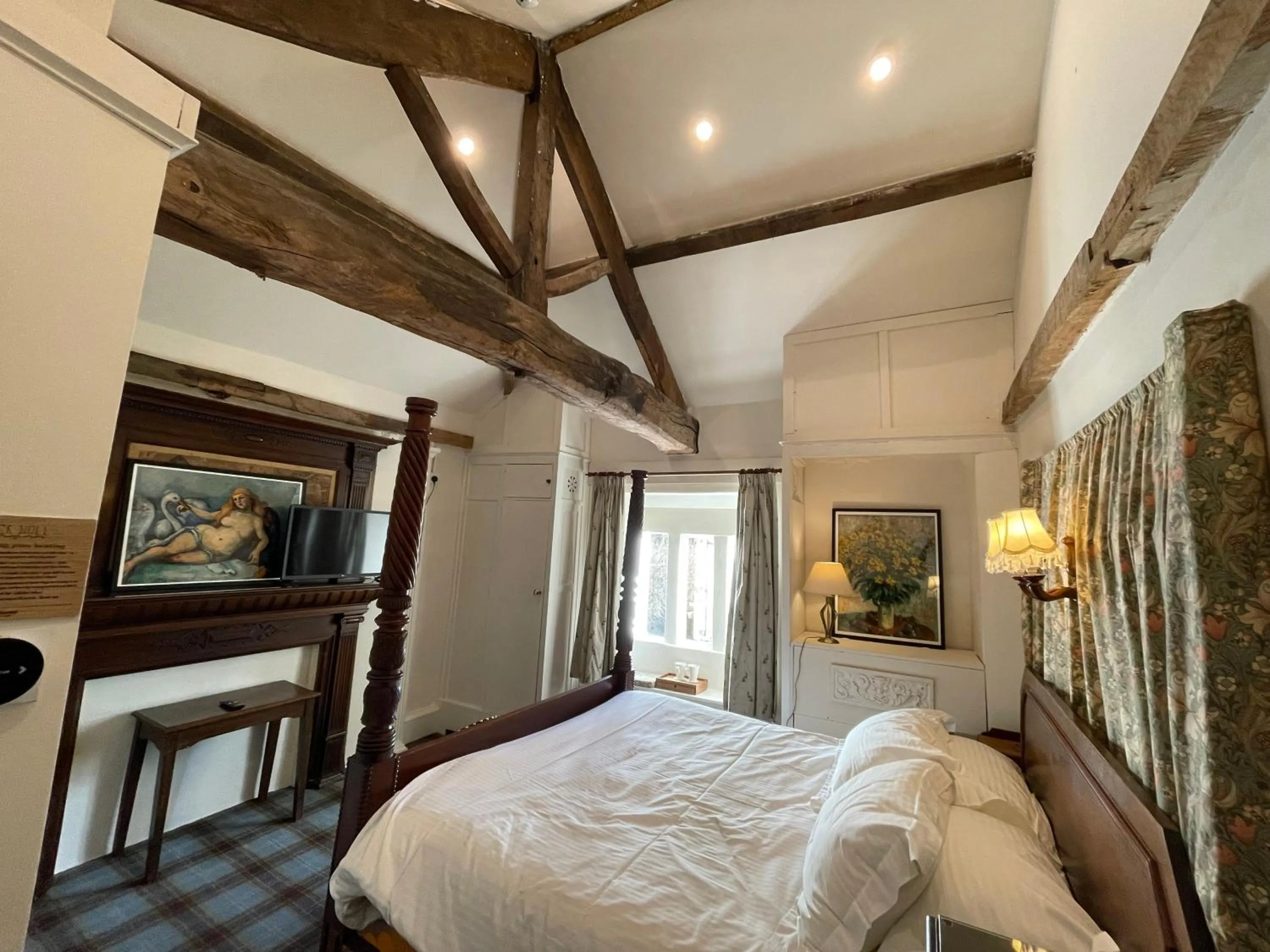 Bed in Beck Hall