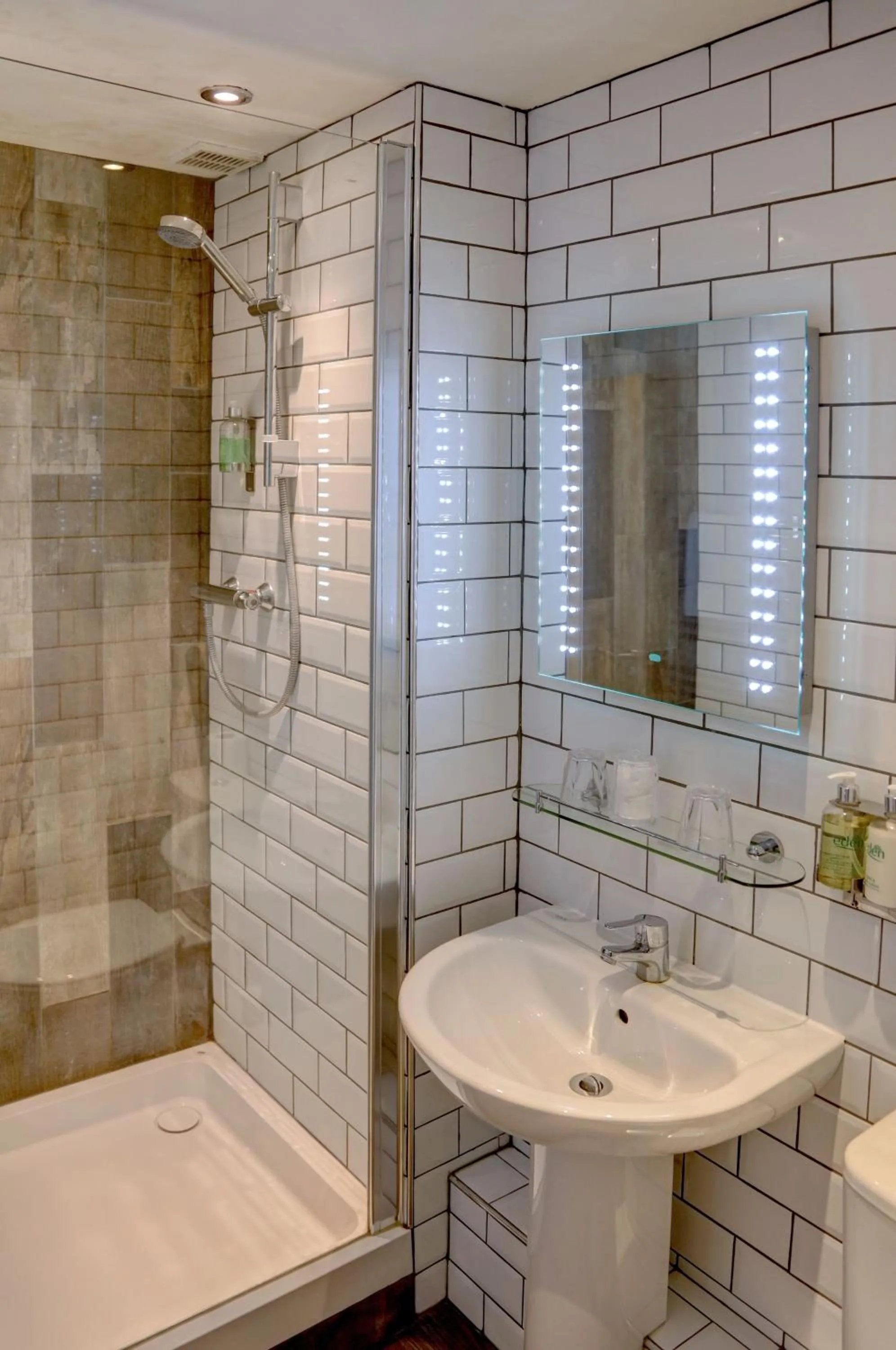 Shower in Beck Hall