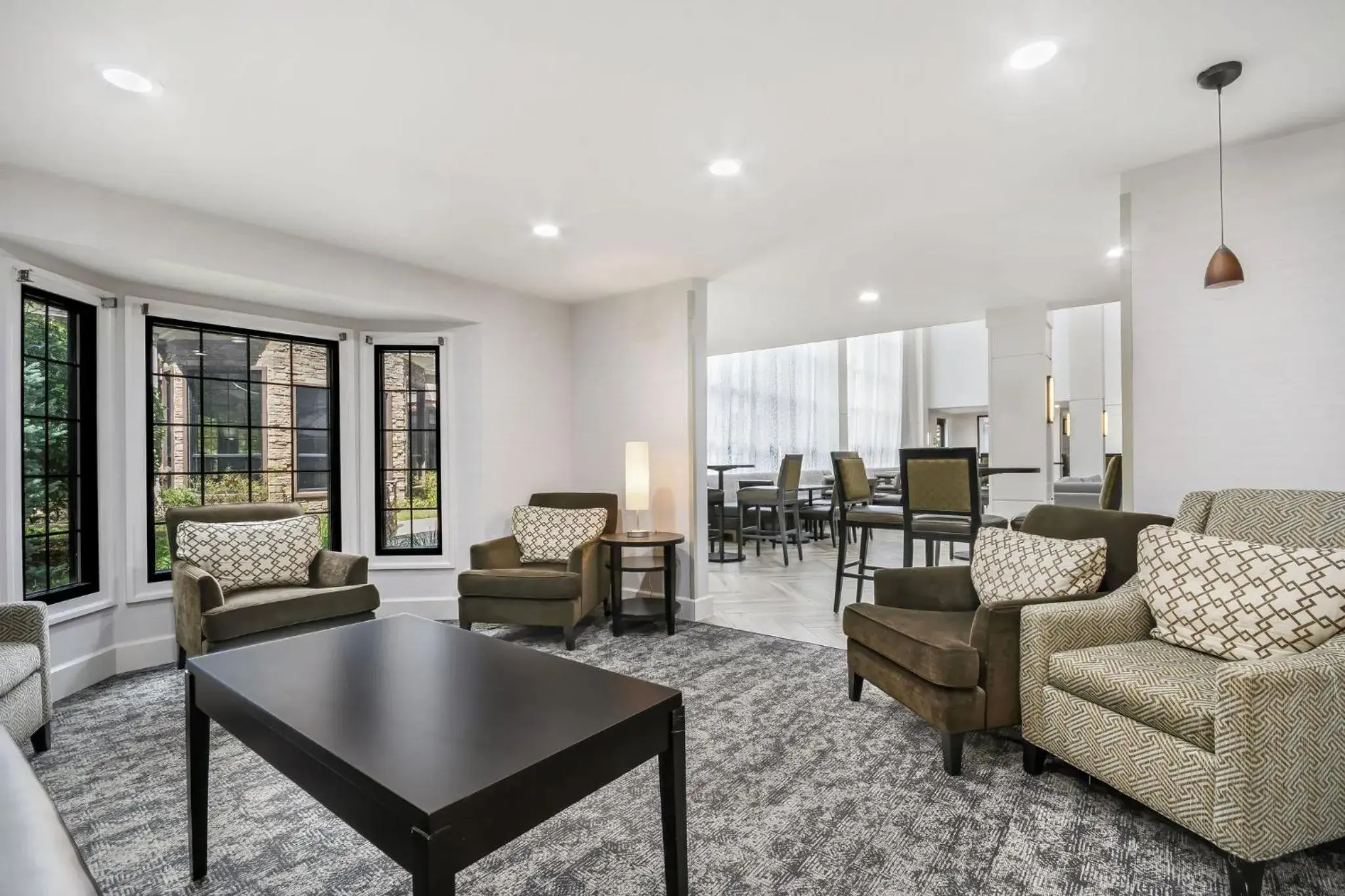 Property building in Staybridge Suites Toledo/Maumee by IHG Property building in Staybridge Suites Toledo/Maumee by IHG