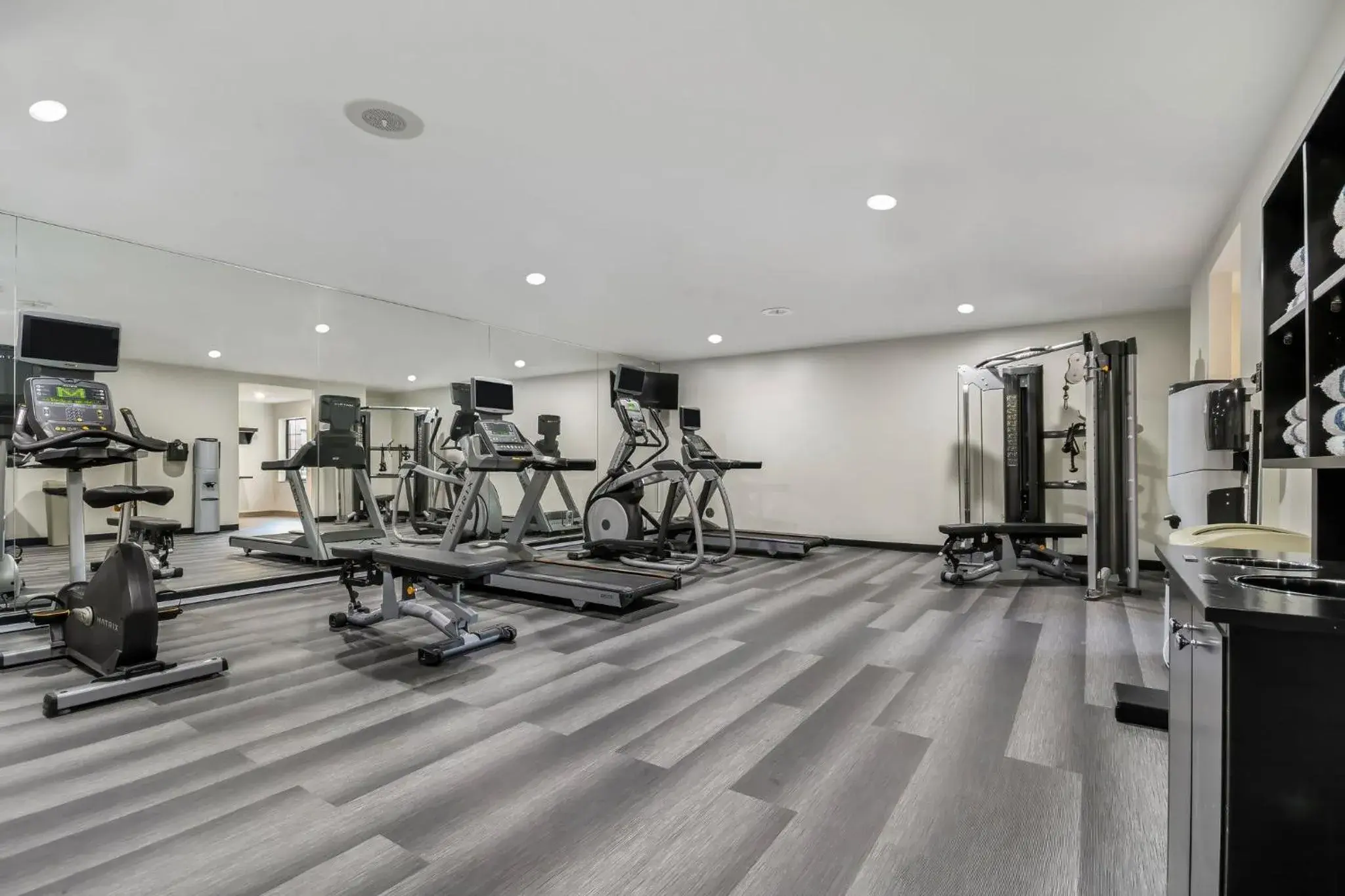 Fitness centre/facilities in Staybridge Suites Toledo/Maumee by IHG Fitness centre/facilities in Staybridge Suites Toledo/Maumee by IHG