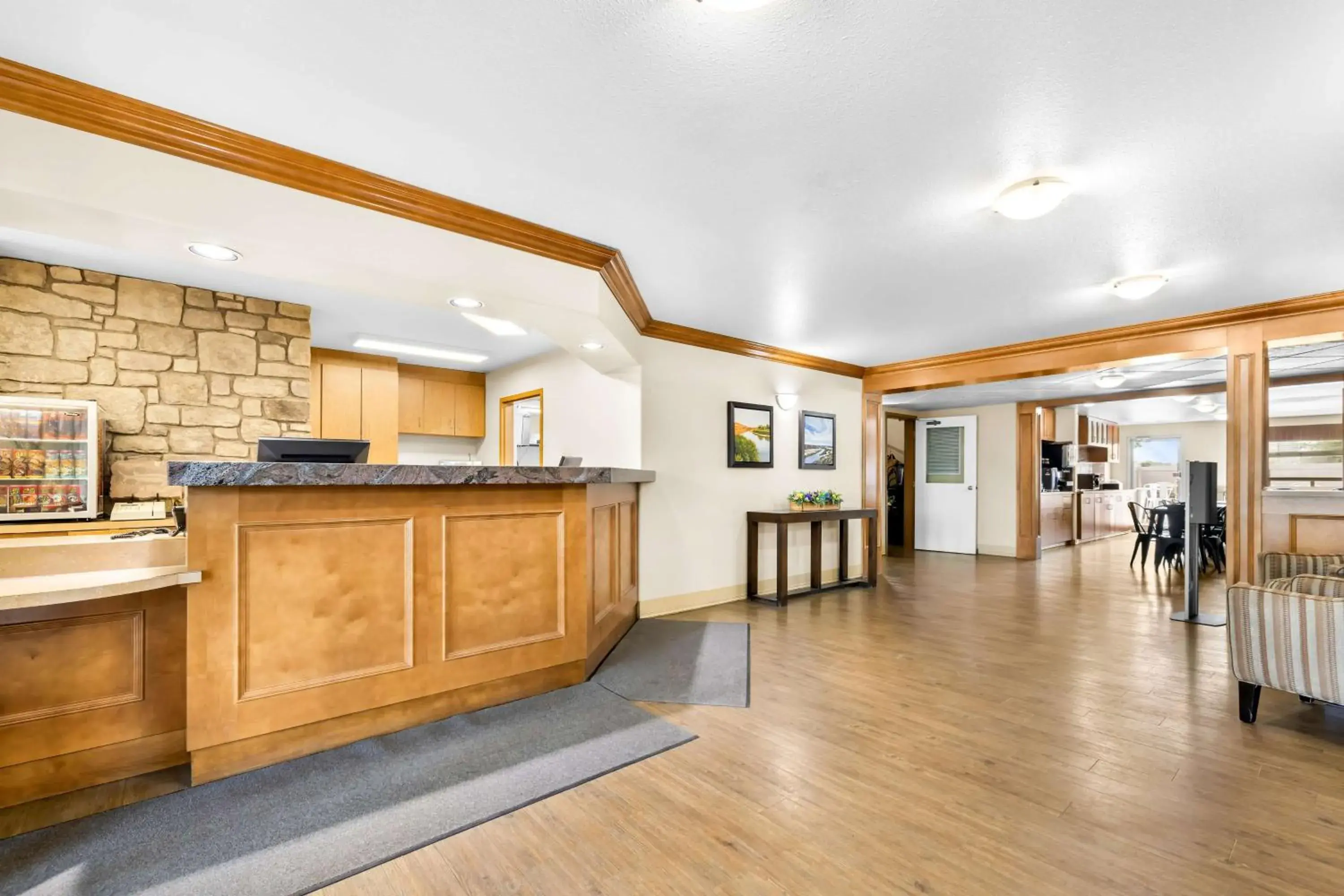 Lobby or reception in SureStay Plus Hotel by Best Western Drumheller Lobby or reception in SureStay Plus Hotel by Best Western Drumheller