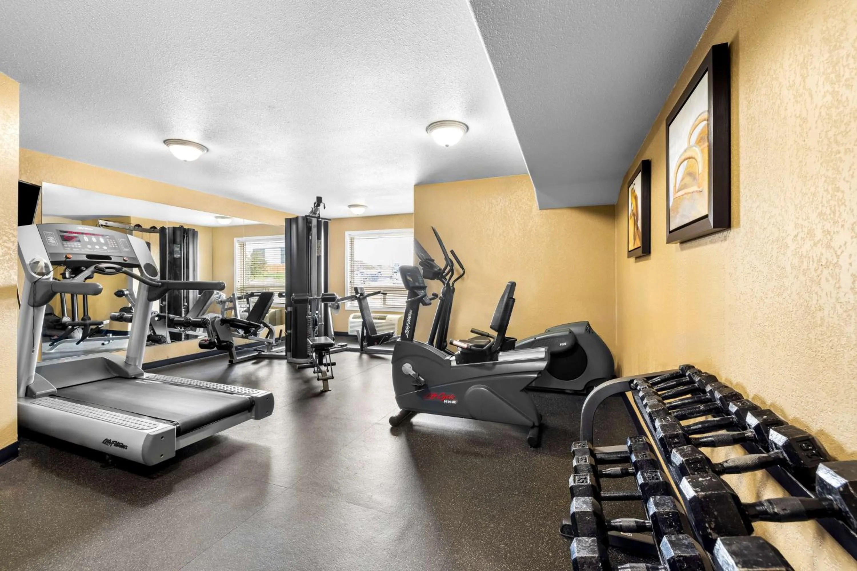 Fitness centre/facilities in SureStay Plus Hotel by Best Western Drumheller