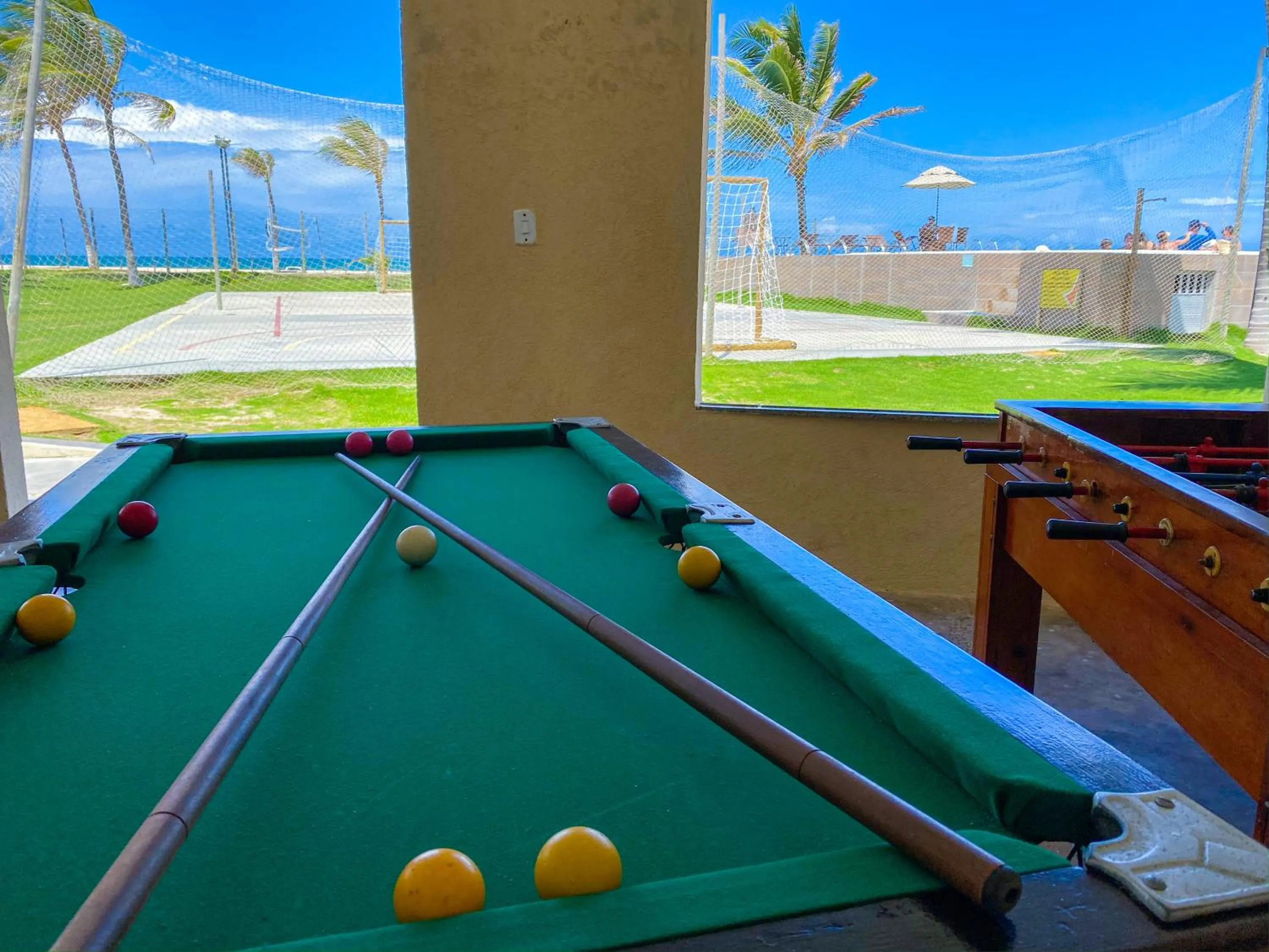 Billiard in Jangadeiro Praia Hotel Resort - Parque Aquático e Pé na Areia