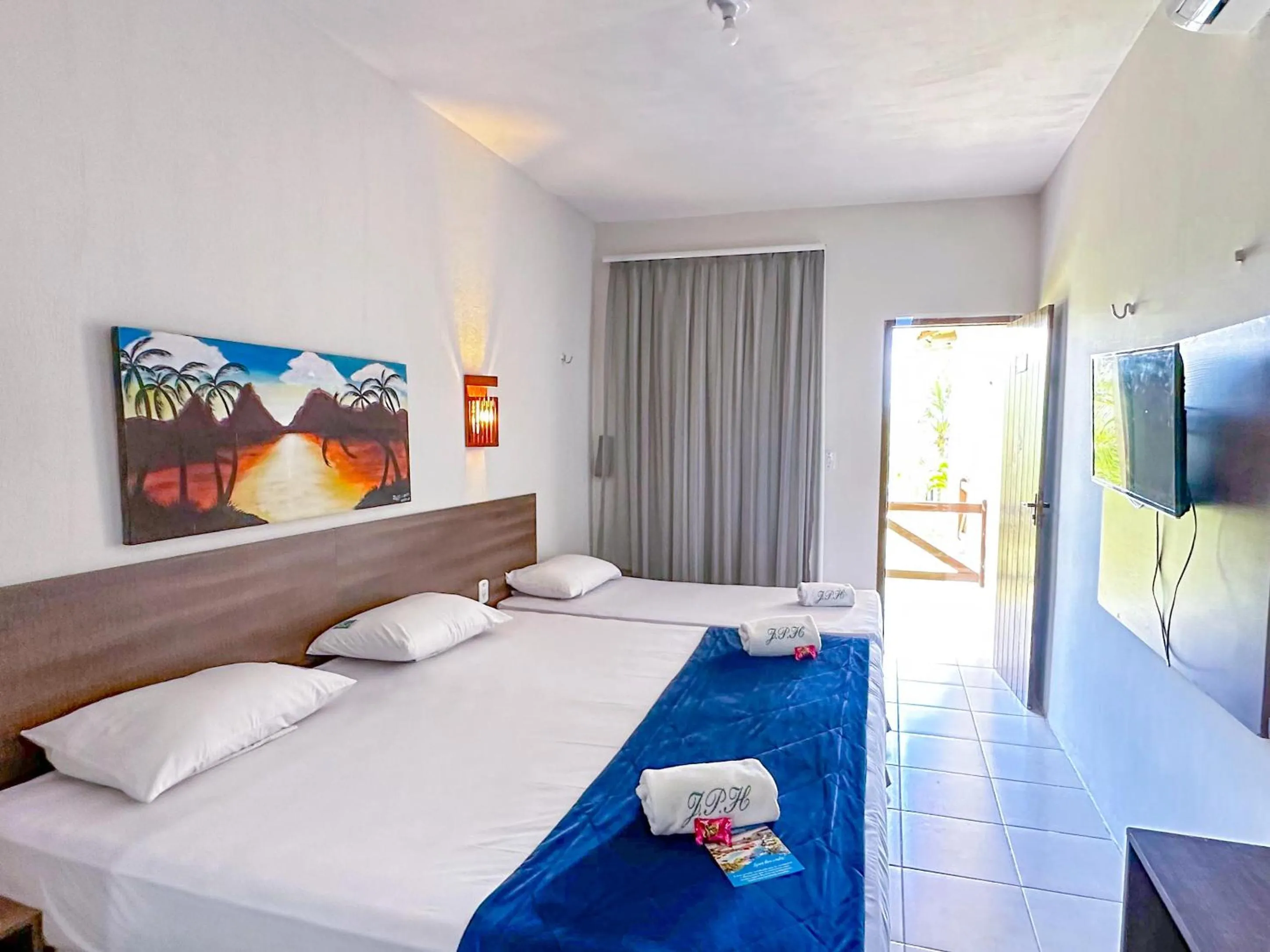 View (from property/room), Bed in Jangadeiro Praia Hotel Resort - Parque Aquático e Pé na Areia