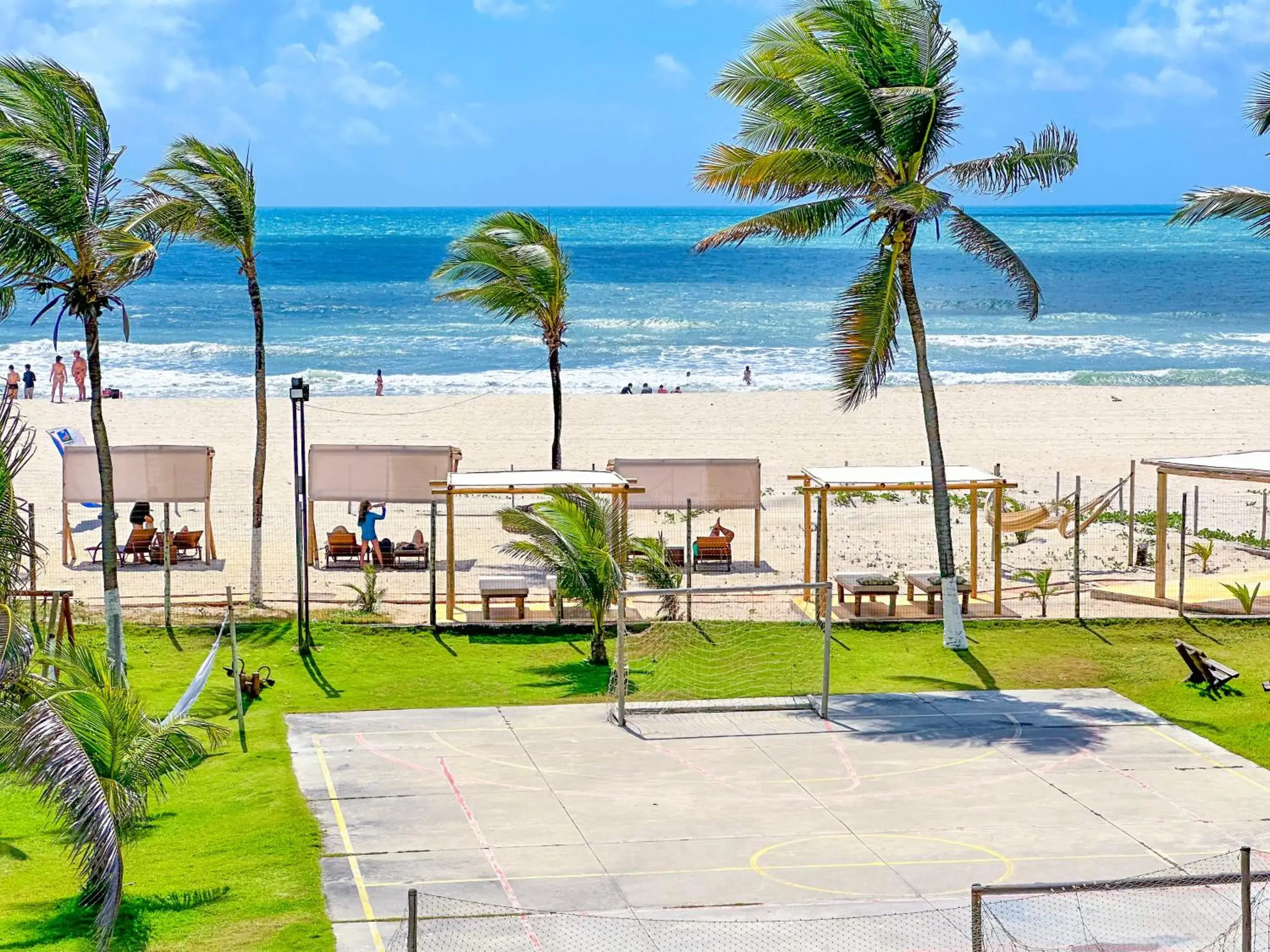 Garden view in Jangadeiro Praia Hotel Resort - Parque Aquático e Pé na Areia Garden view in Jangadeiro Praia Hotel Resort - Parque Aquático e Pé na Areia