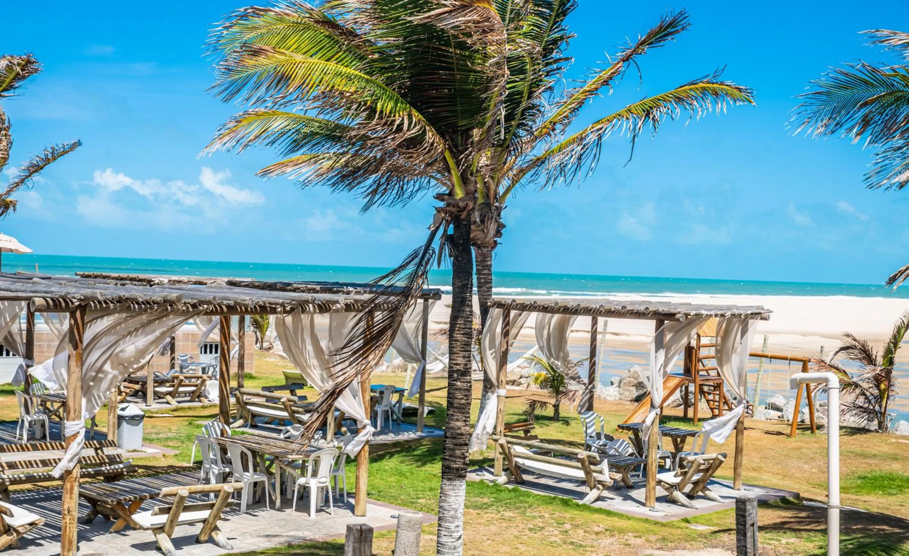 Lounge or bar in Jangadeiro Praia Hotel Resort - Parque Aquático e Pé na Areia