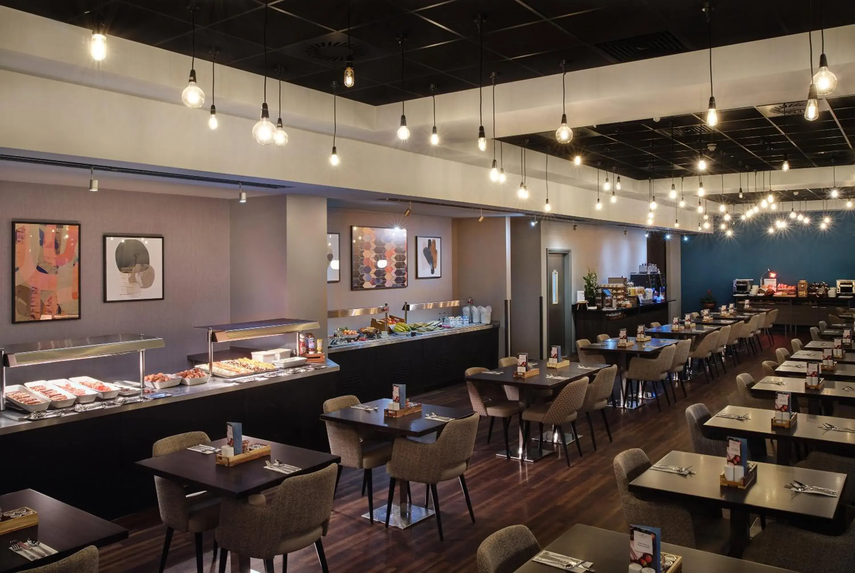 Breakfast in Crowne Plaza Birmingham City by IHG Breakfast in Crowne Plaza Birmingham City by IHG