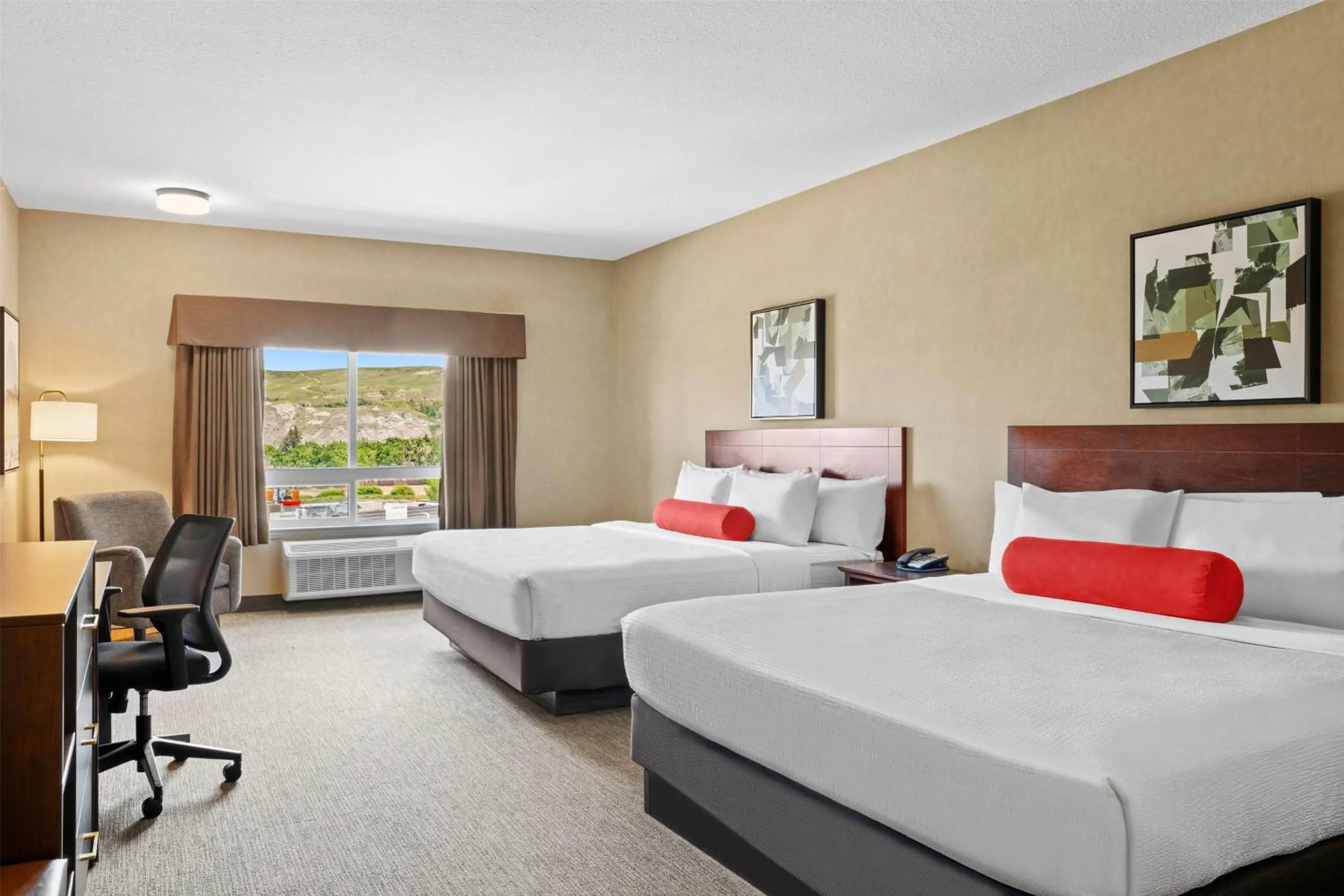 Photo of the whole room, Bed in Ramada by Wyndham Drumheller Hotel & Suites
