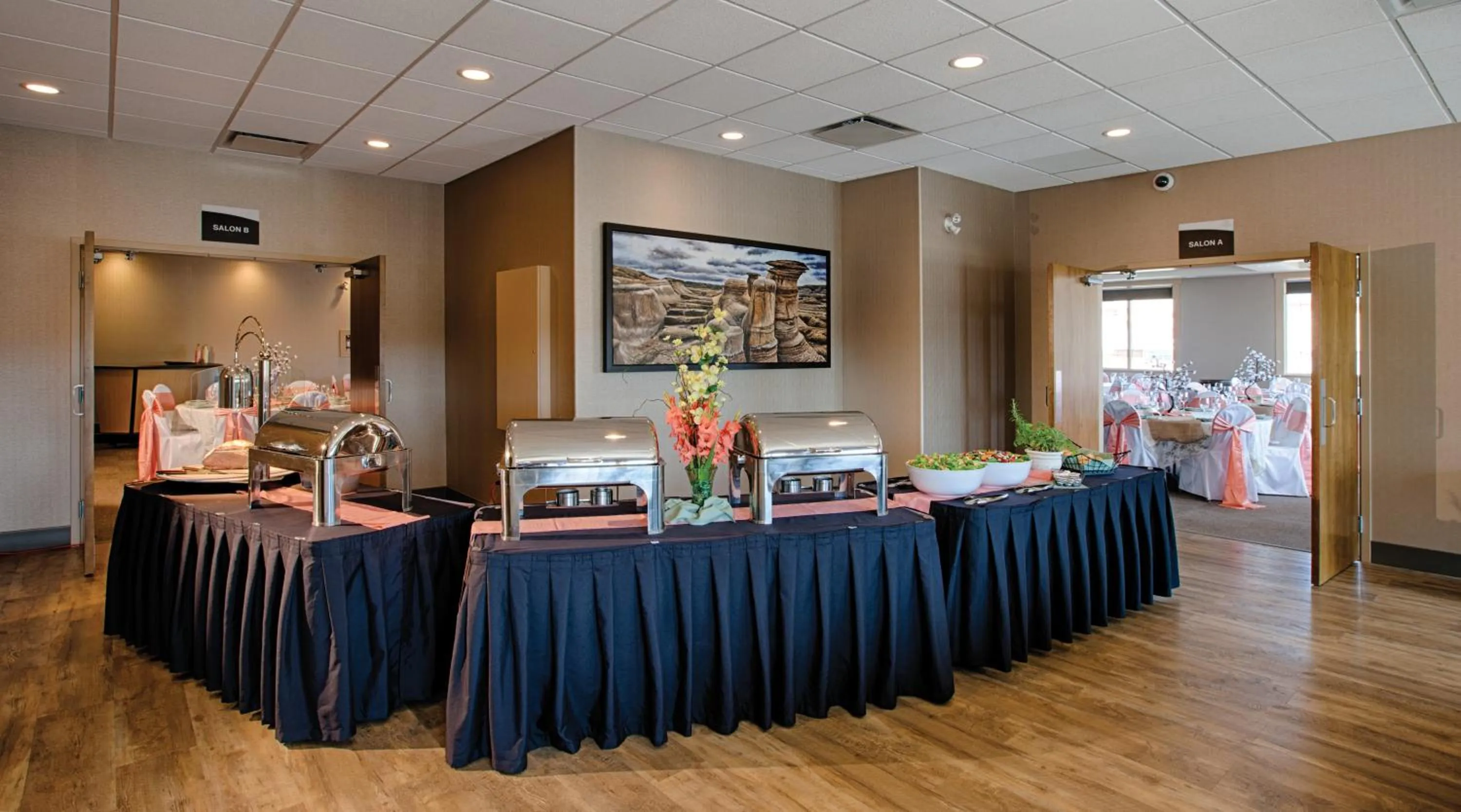 Meeting/conference room in Canalta Jurassic - Drumheller