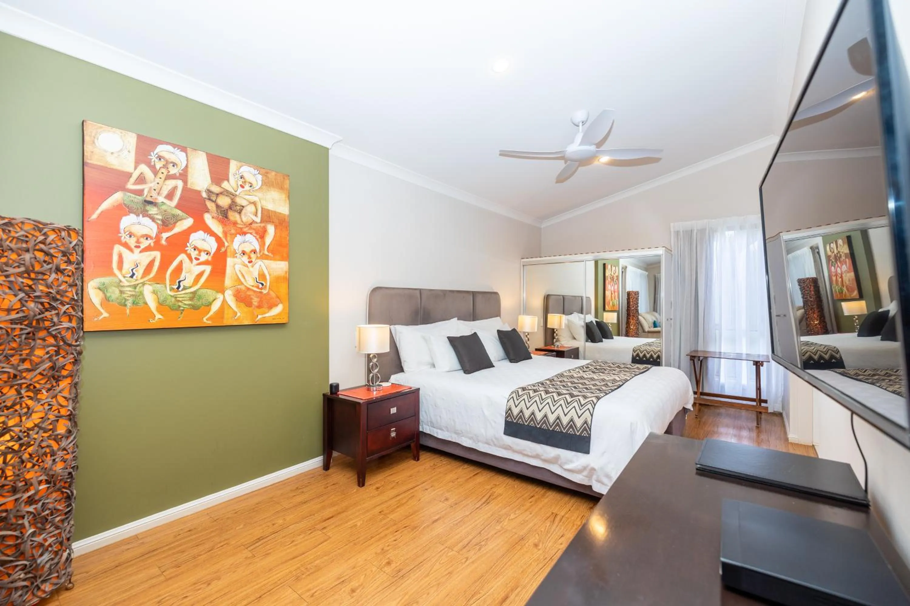 Bed in Camelot Boutique Accommodation