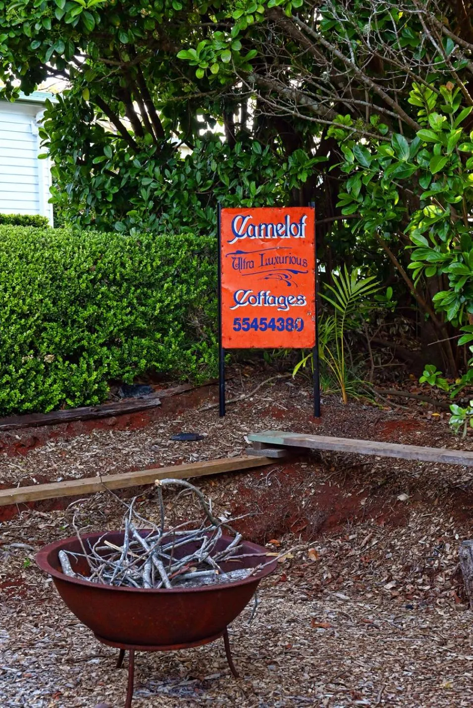 Property logo or sign in Camelot Boutique Accommodation