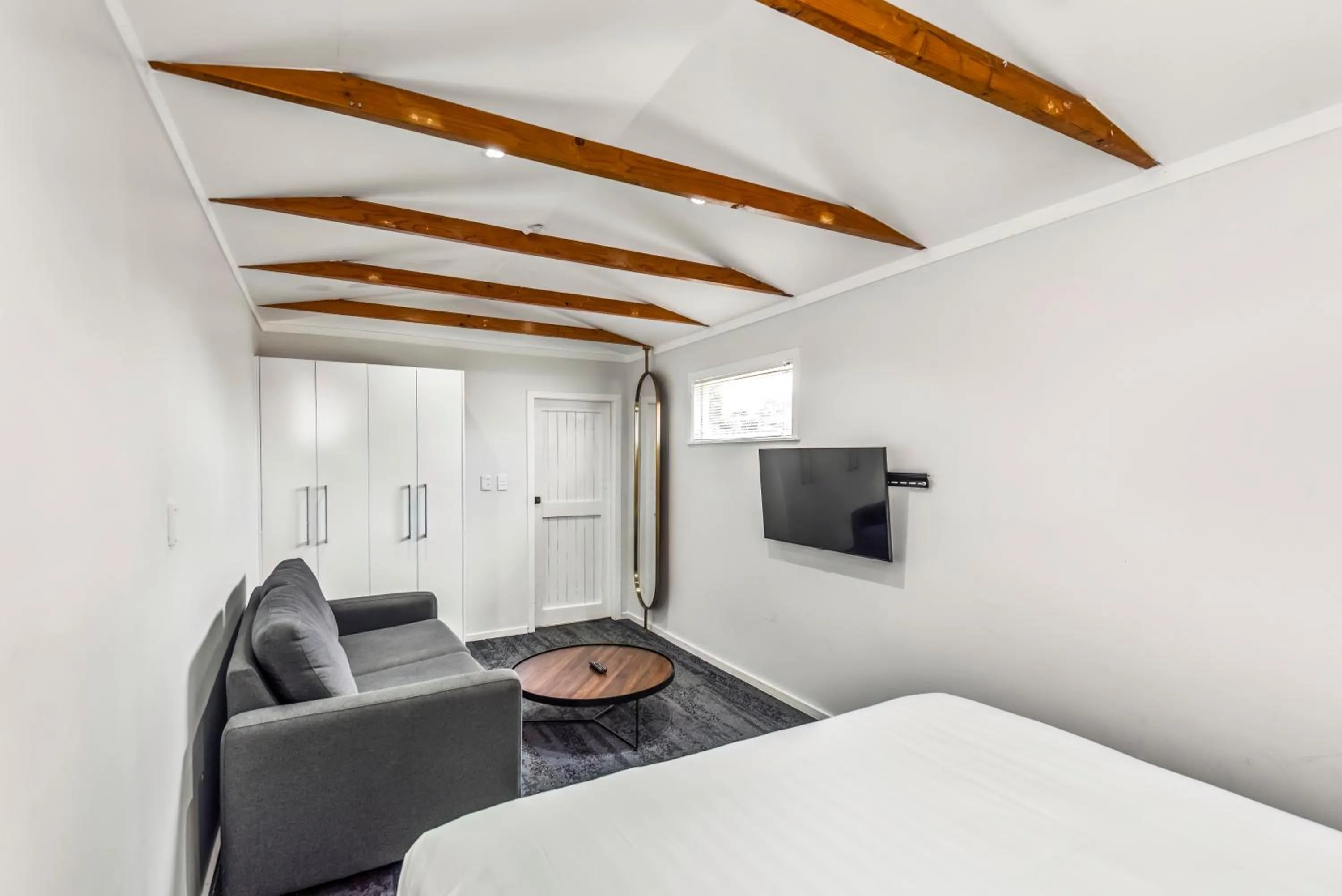 Bed in Poenamo Hotel