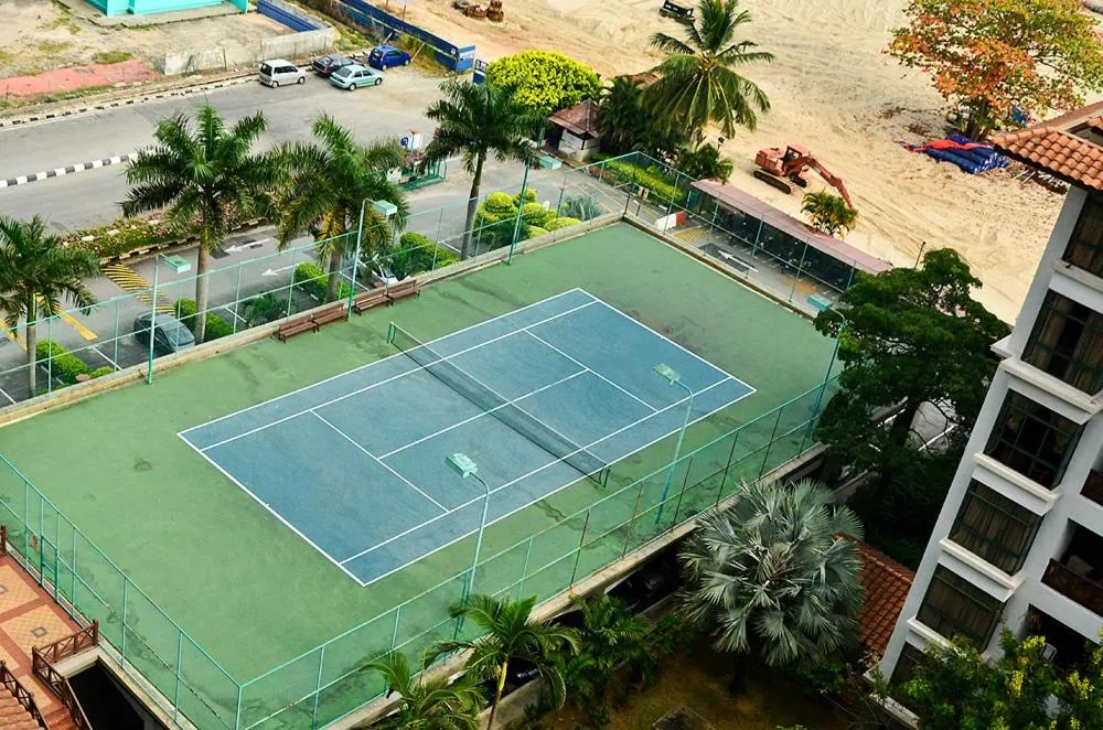 Day in Jetty Suites Apartments