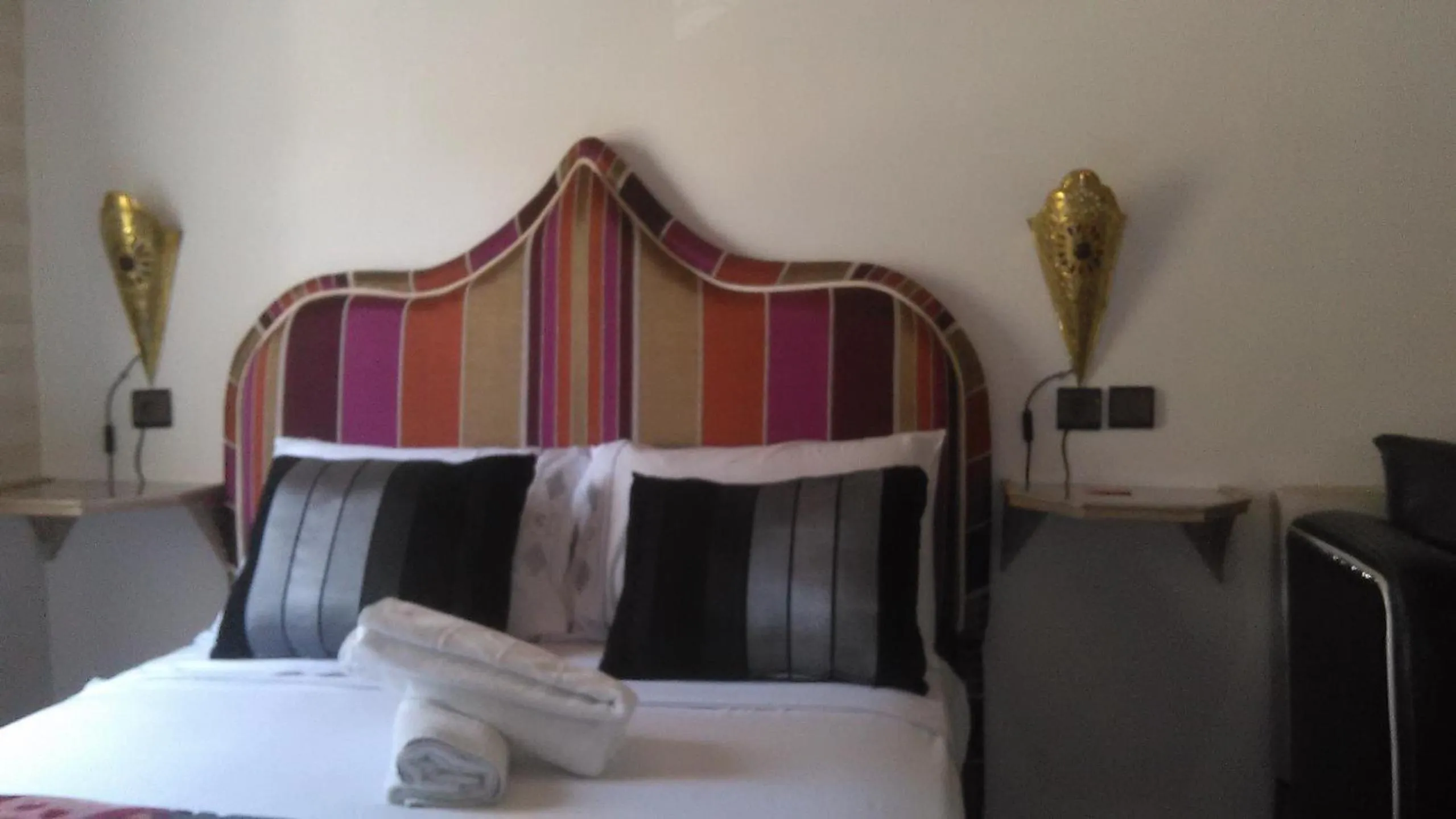 Bed in Hotel Anaia
