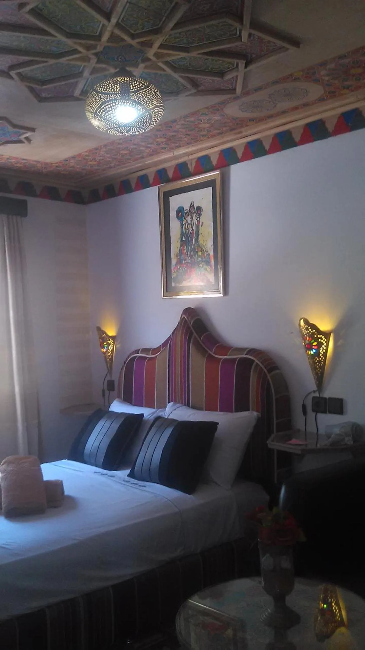 Inner courtyard view, Bed in Hotel Anaia