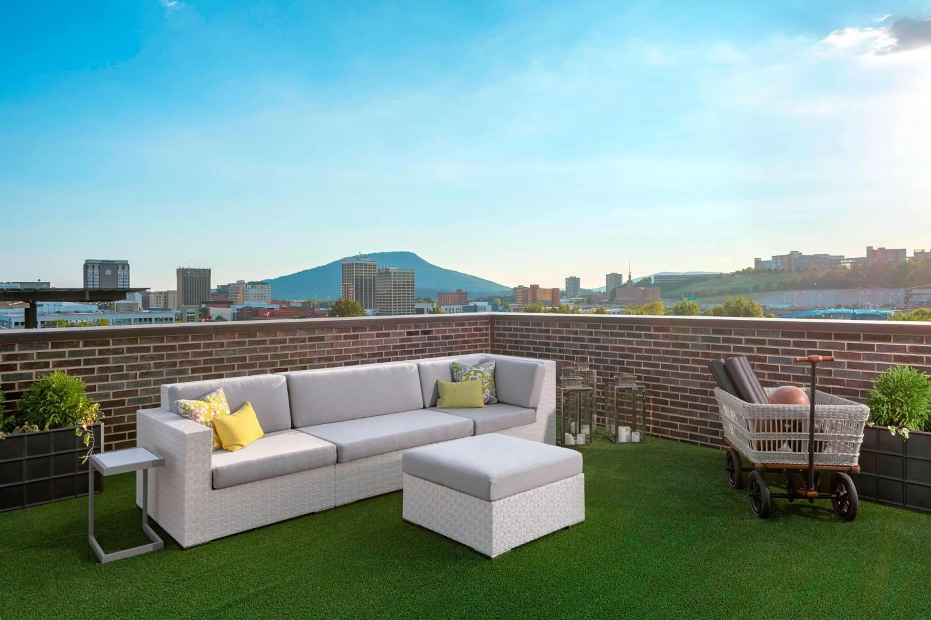 Swimming pool in The Edwin Hotel, Autograph Collection
