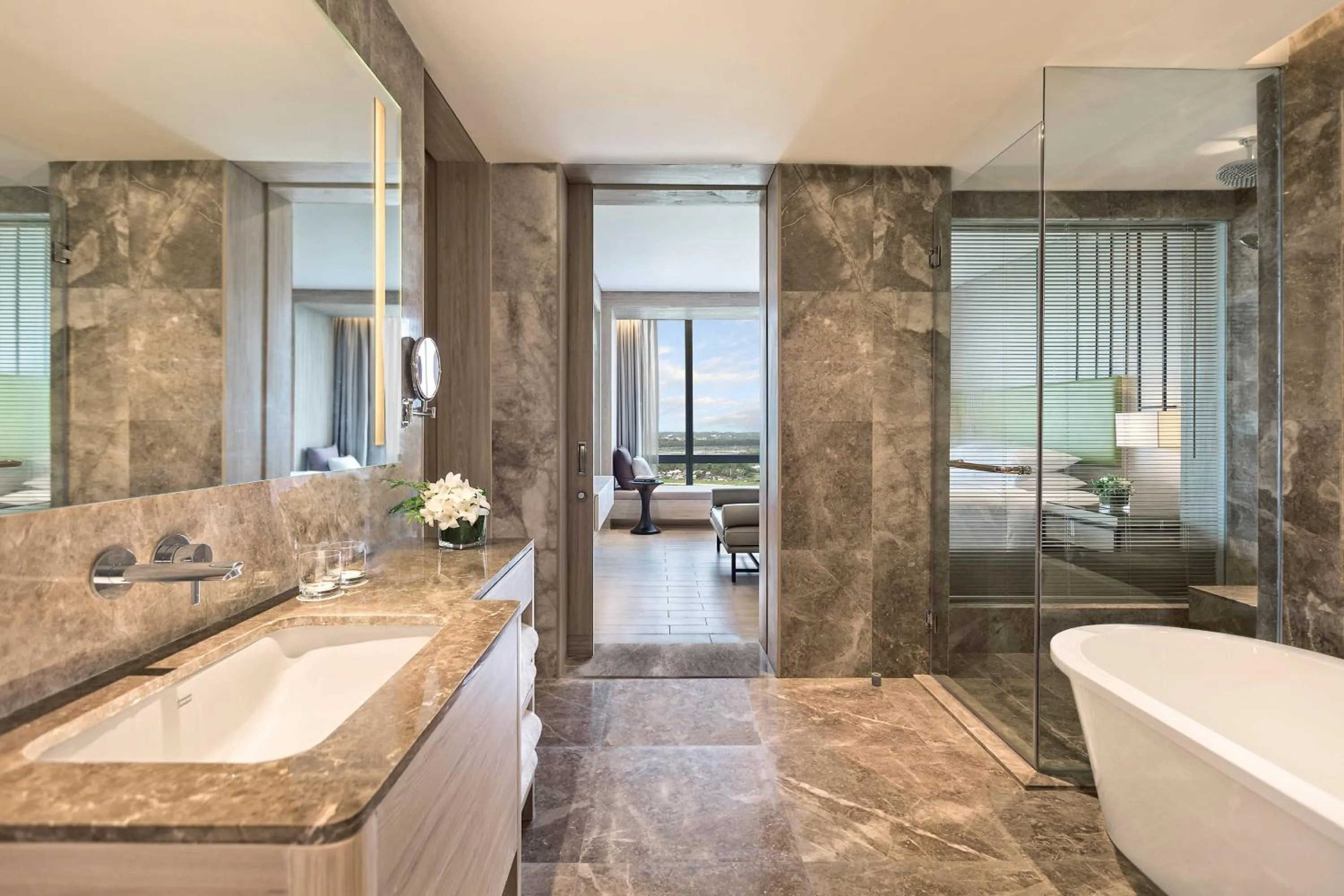 Bathroom in Courtyard by Marriott Iloilo