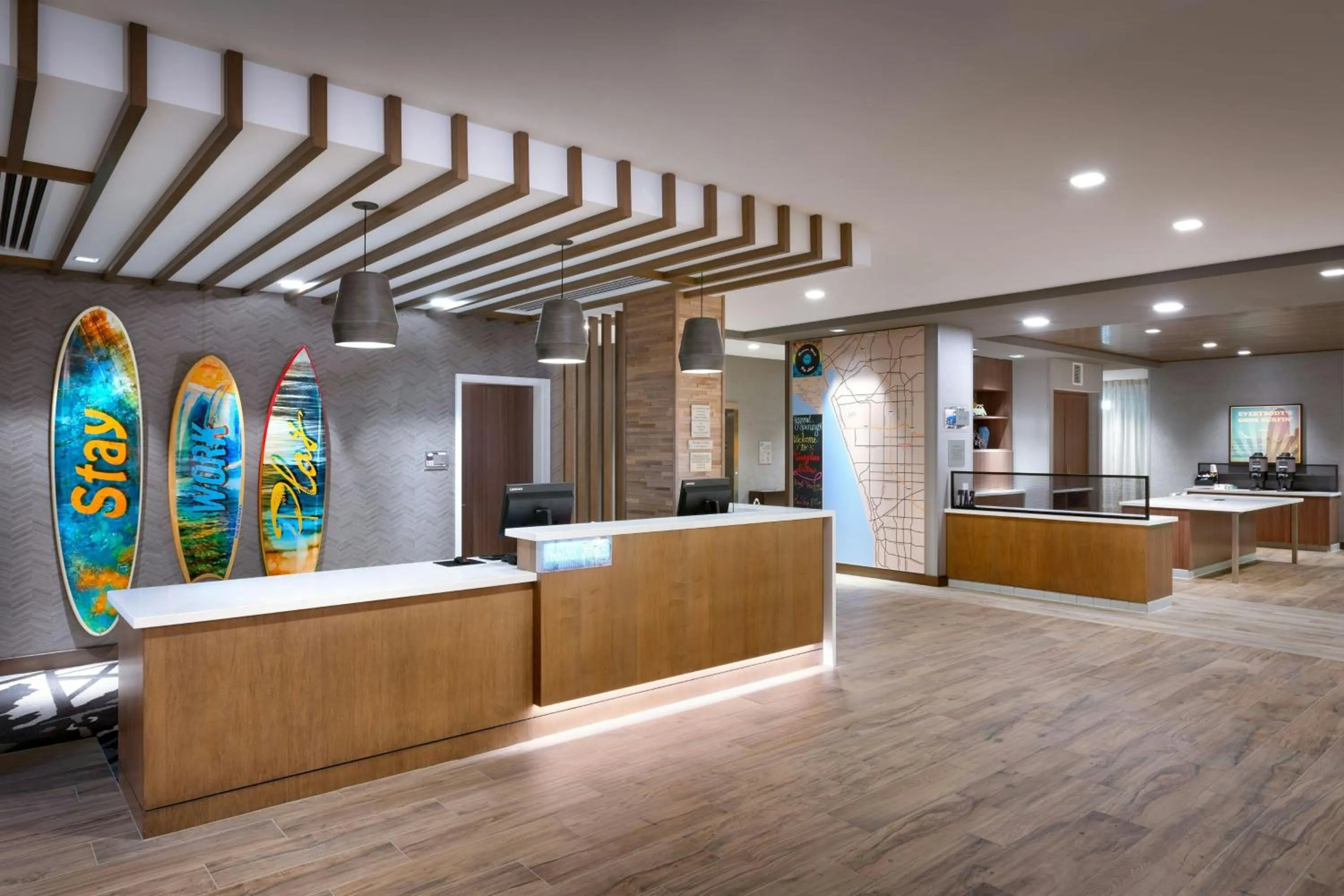 Lobby or reception in TownePlace Suites by Marriott Los Angeles LAX/Hawthorne