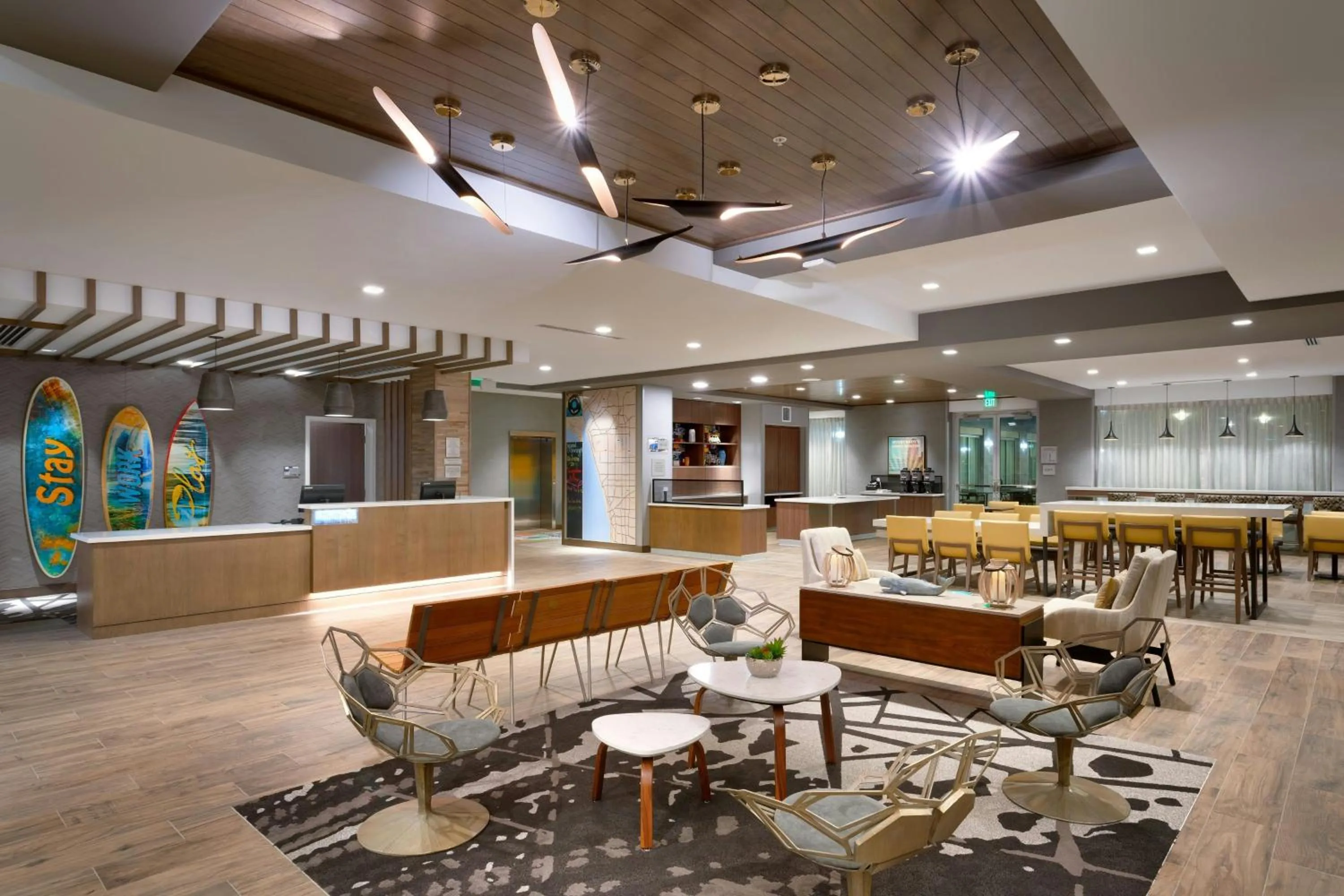 Lobby or reception in TownePlace Suites by Marriott Los Angeles LAX/Hawthorne