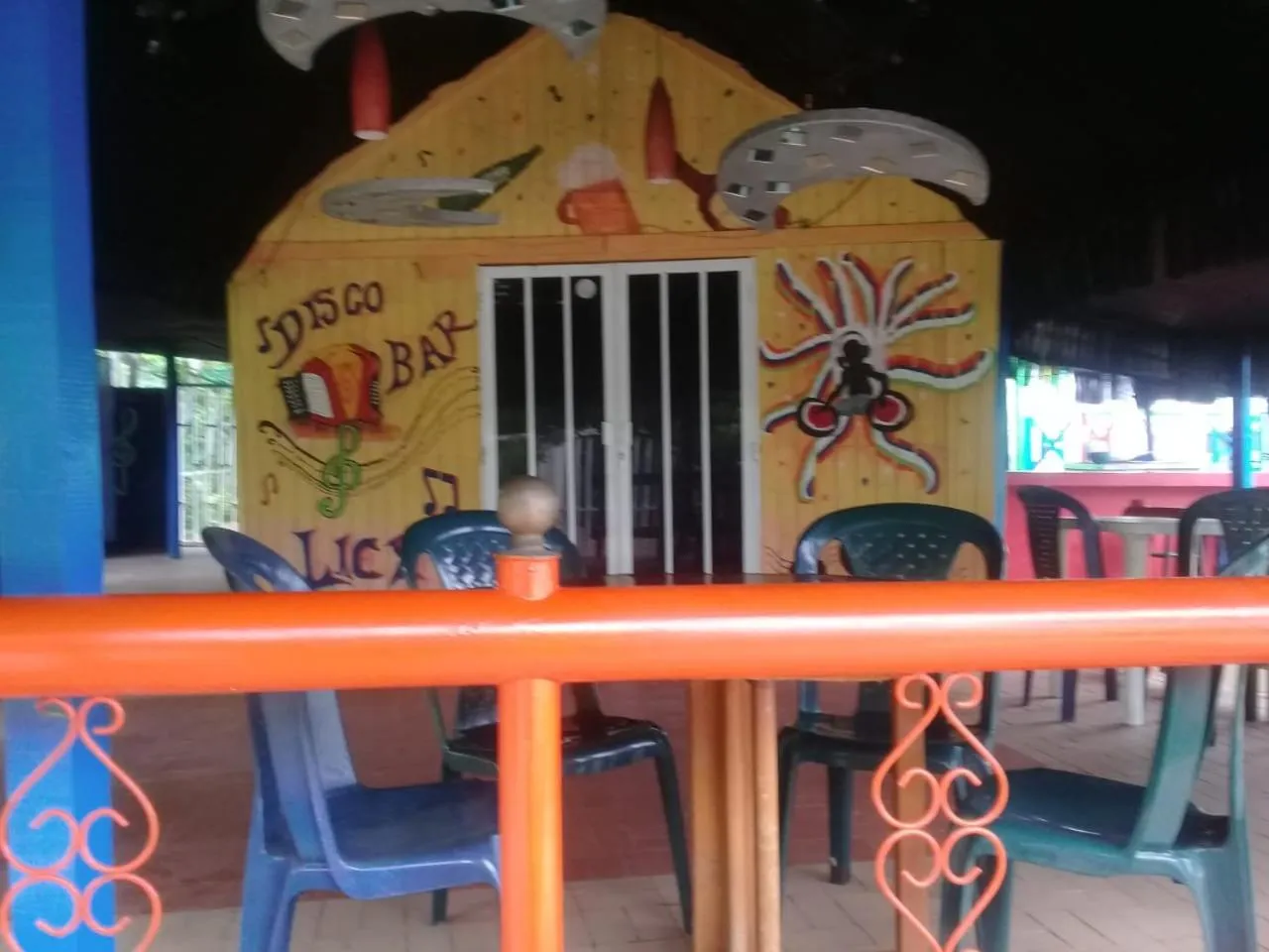 Lounge or bar in Posada Nativa Licy