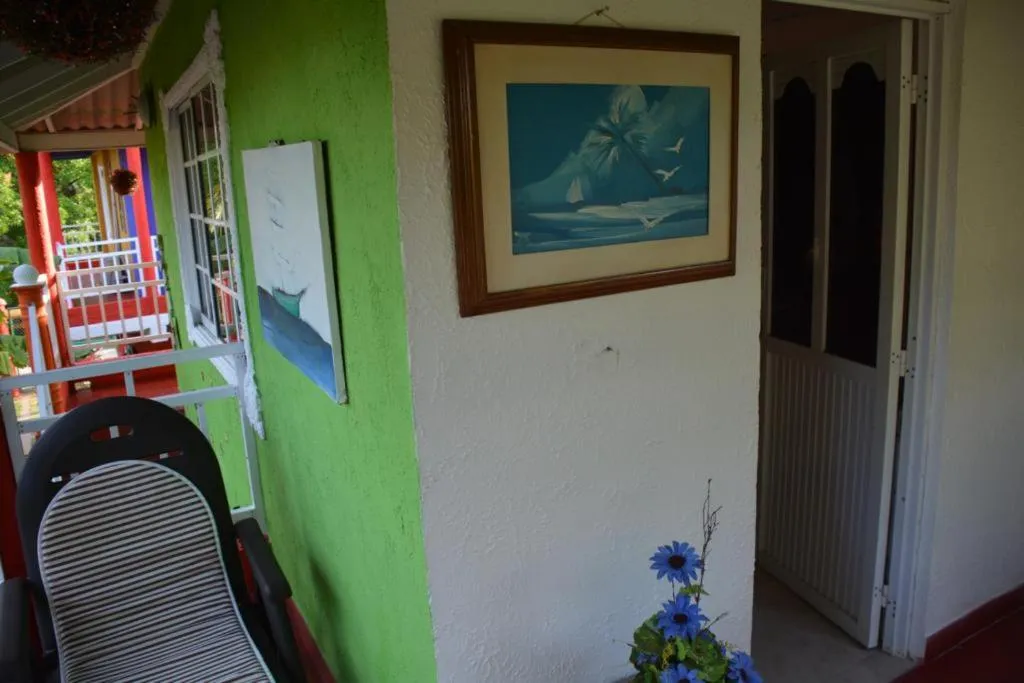 Inner courtyard view in Posada Nativa Licy