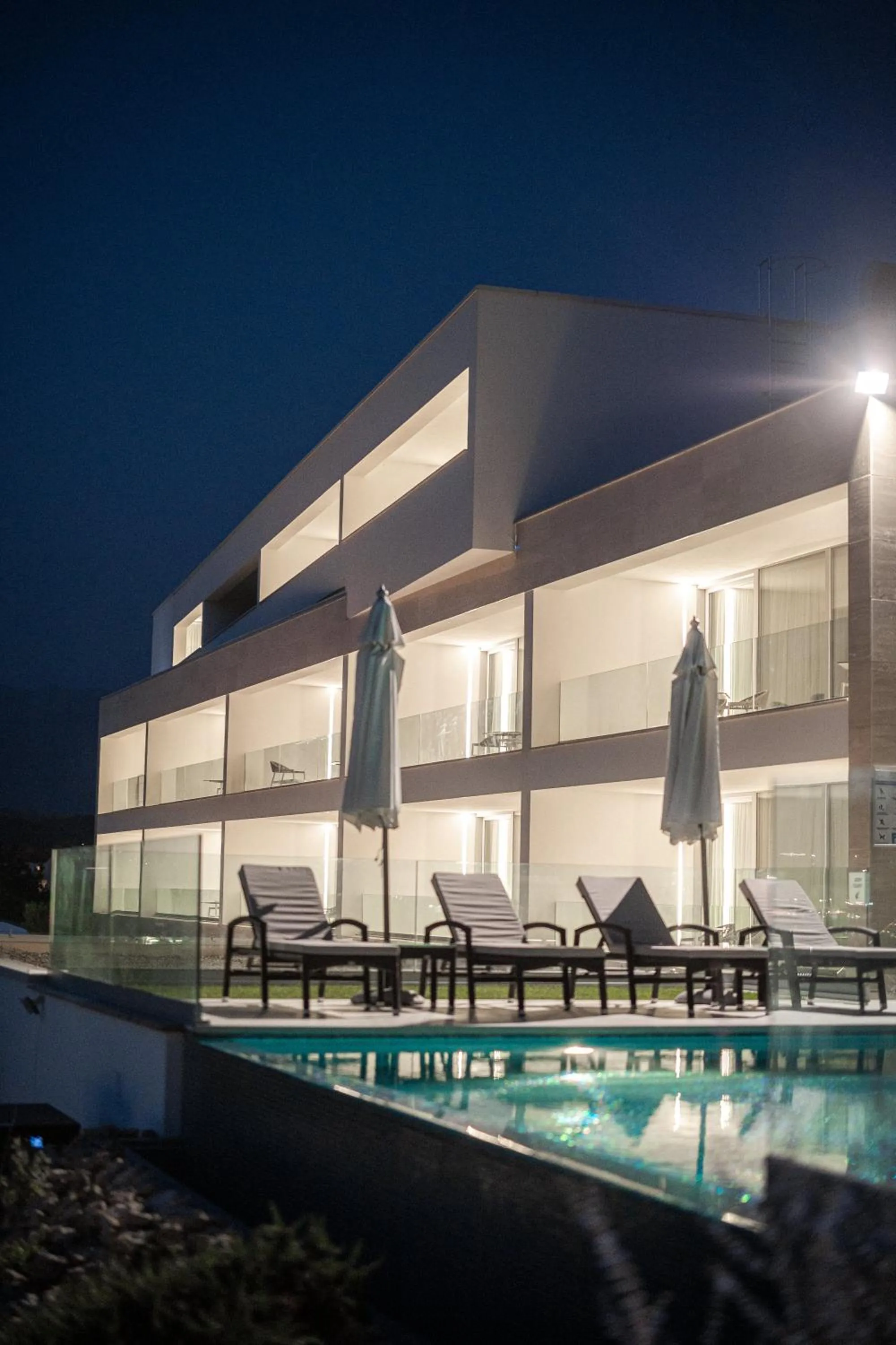 Property building in Aparthotel Joel