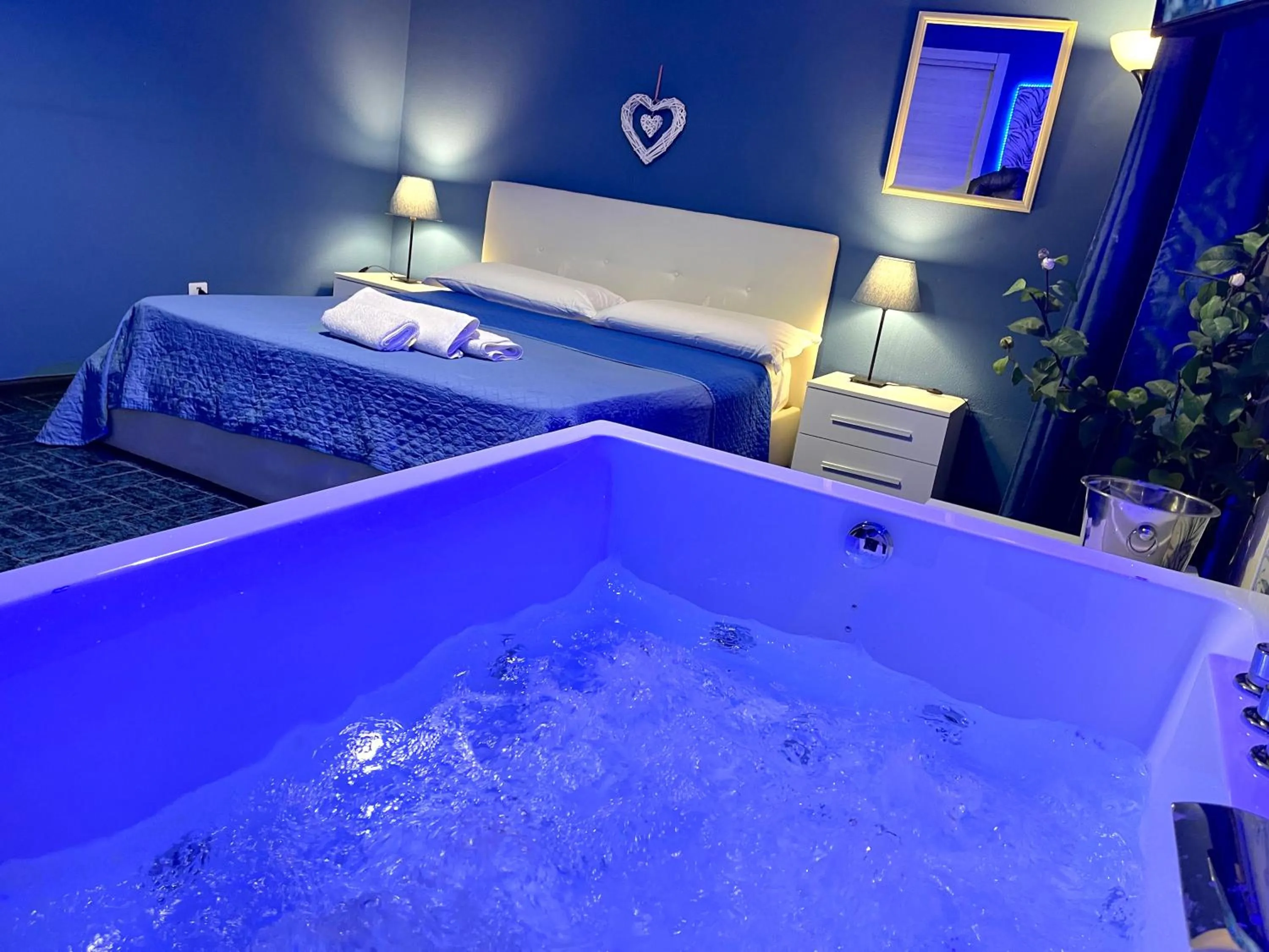 Bed in Etnea Glamour House