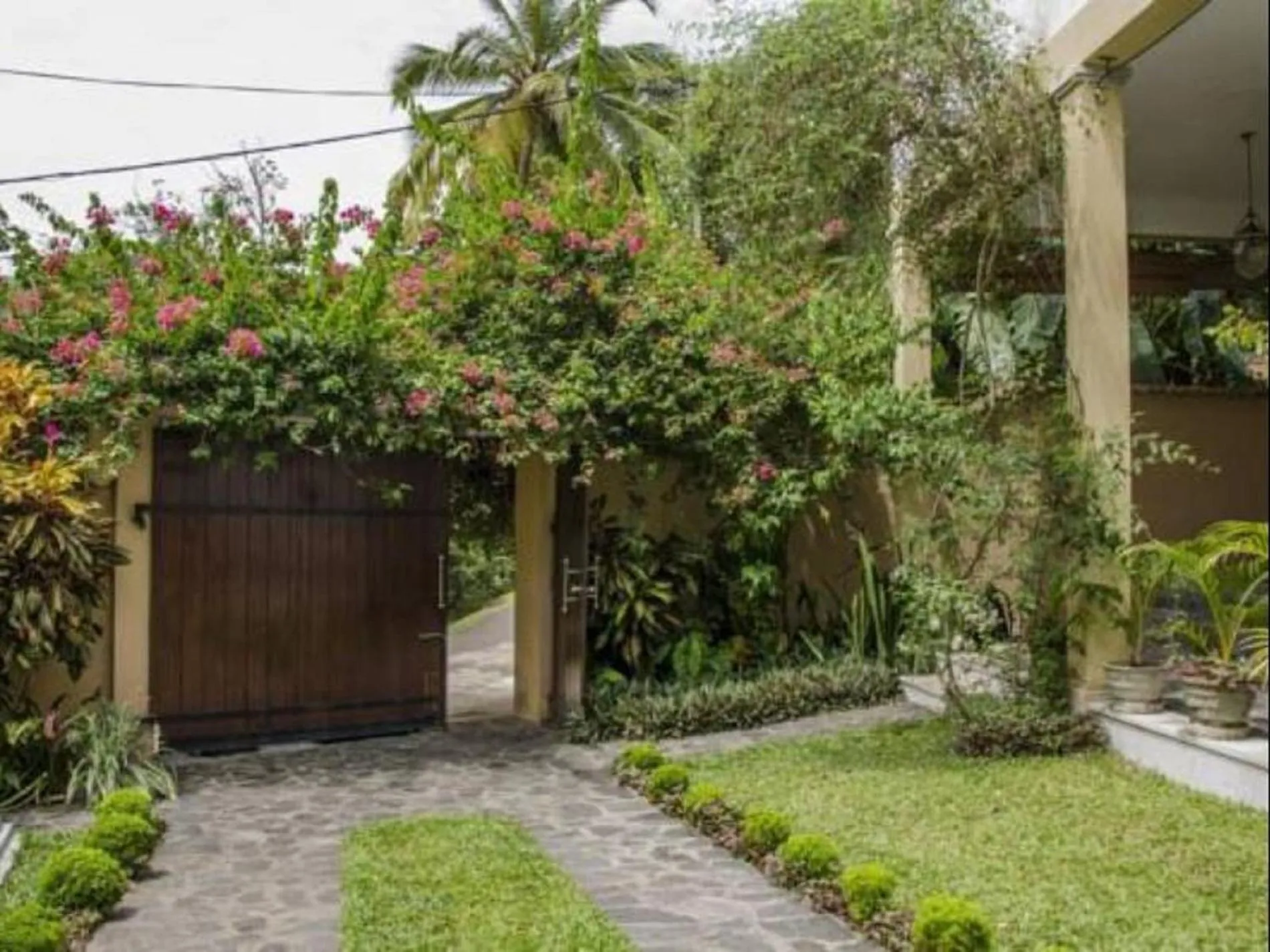 Garden in Villa Tara