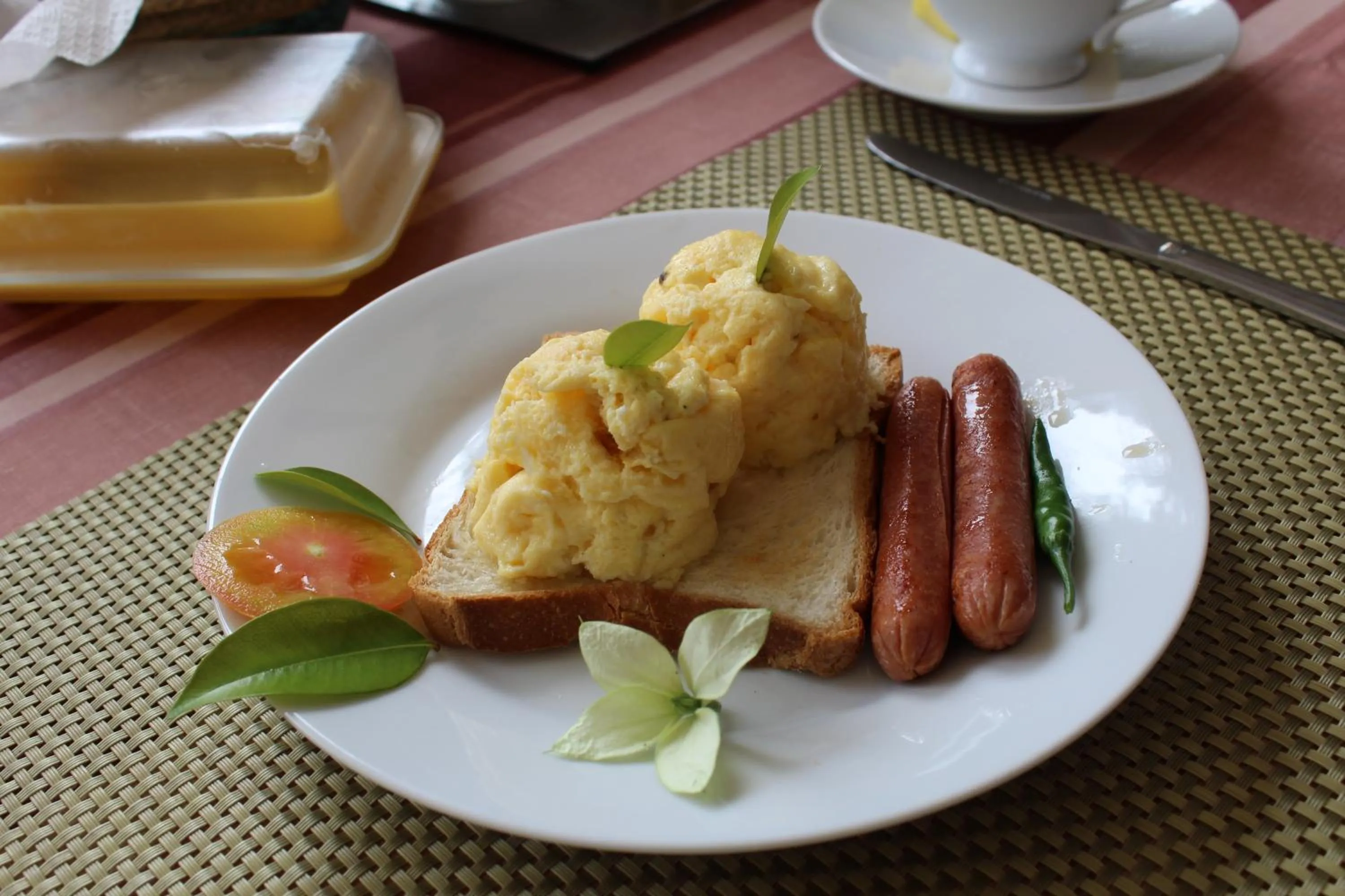 Continental breakfast in Villa Tara