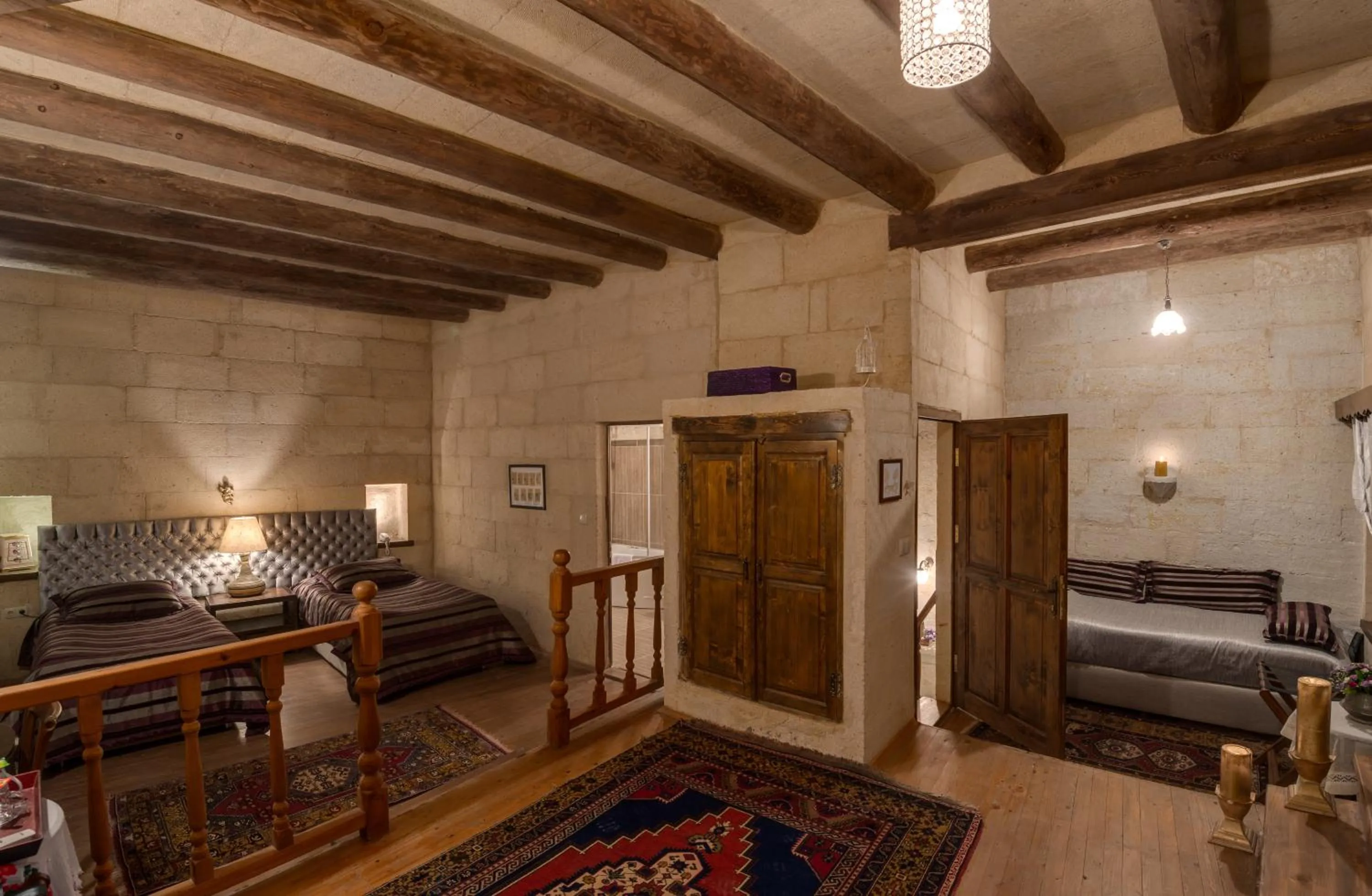 Photo of the whole room, Bed in Hotel Temenni Evi