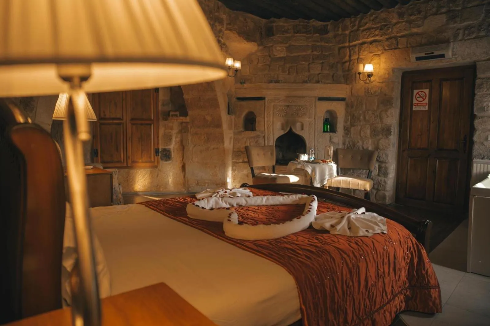 Photo of the whole room, Bed in Hotel Temenni Evi