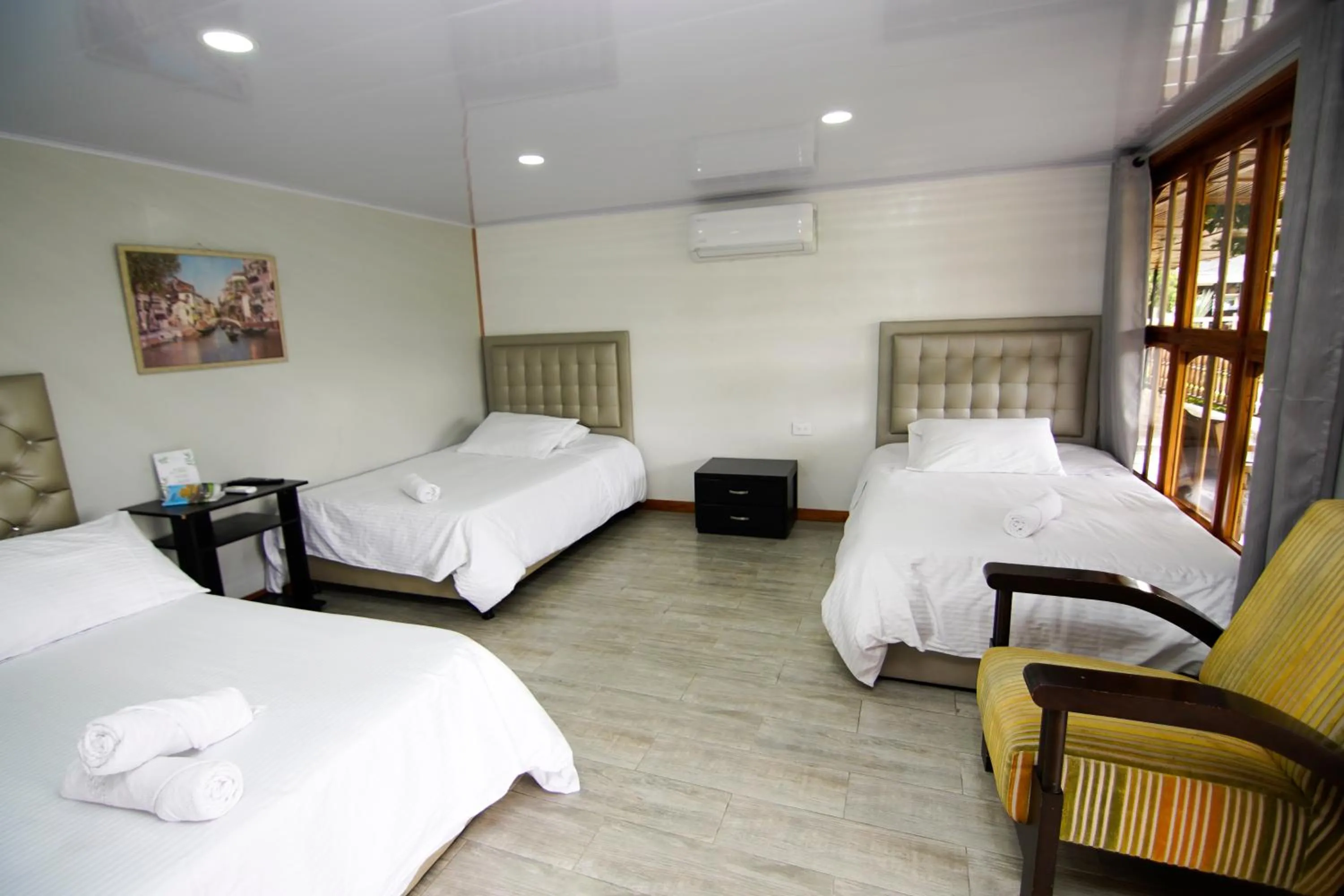 Quadruple Room - single occupancy in Finca Hotel Yerbabuena