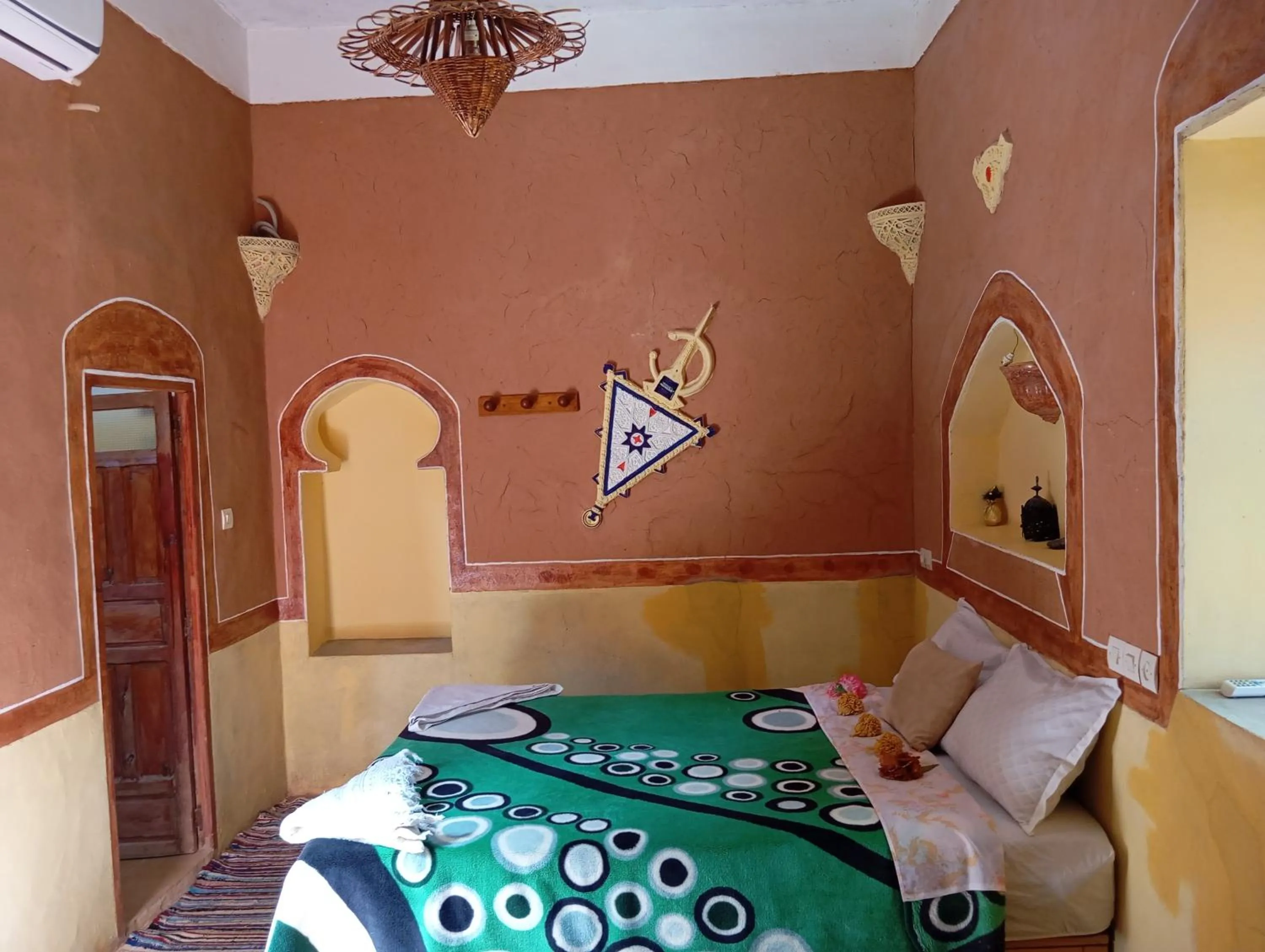 Bed in Kasbah tifaoute ait Ben haddou