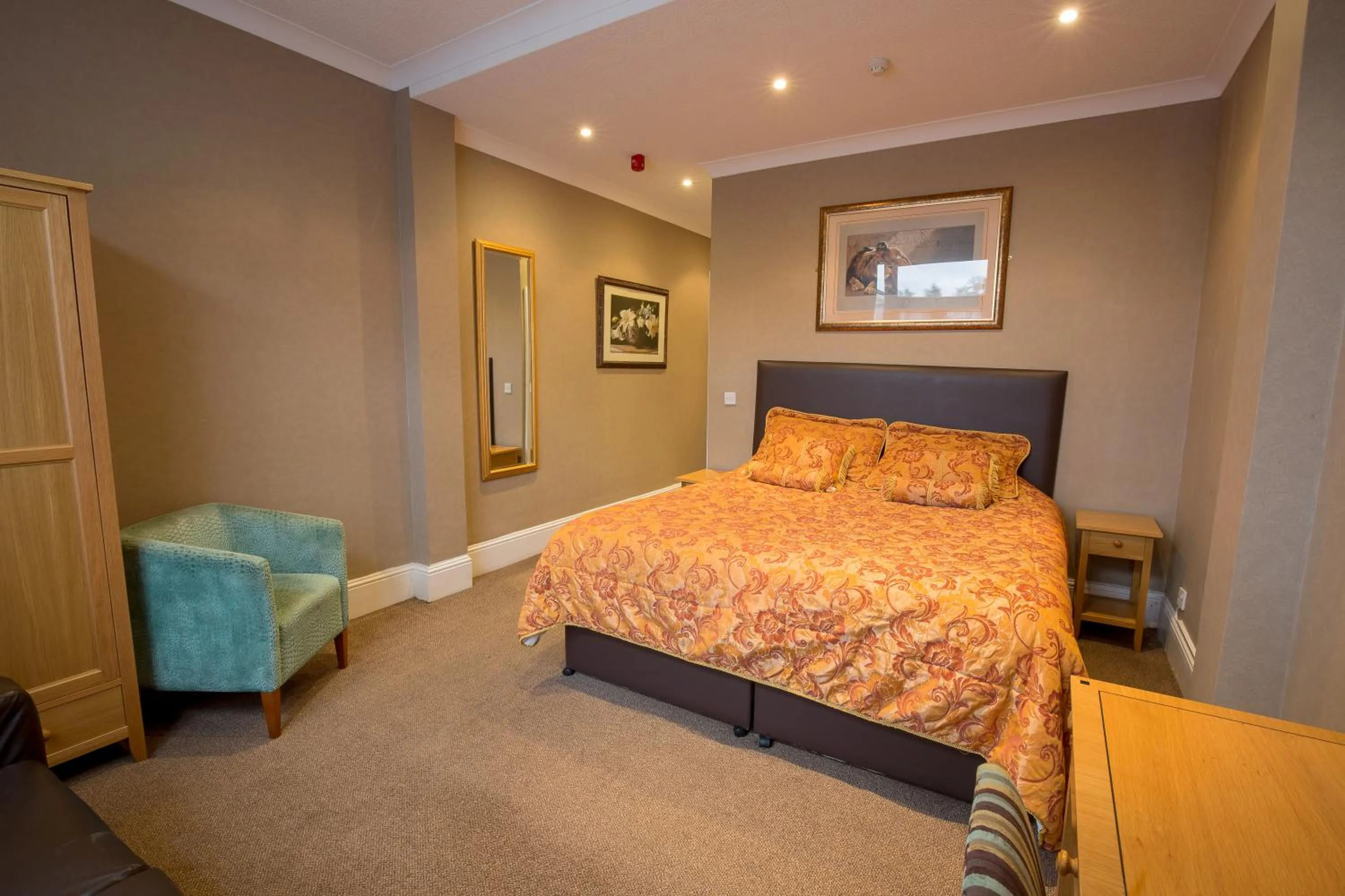 Photo of the whole room in Banks Hotel